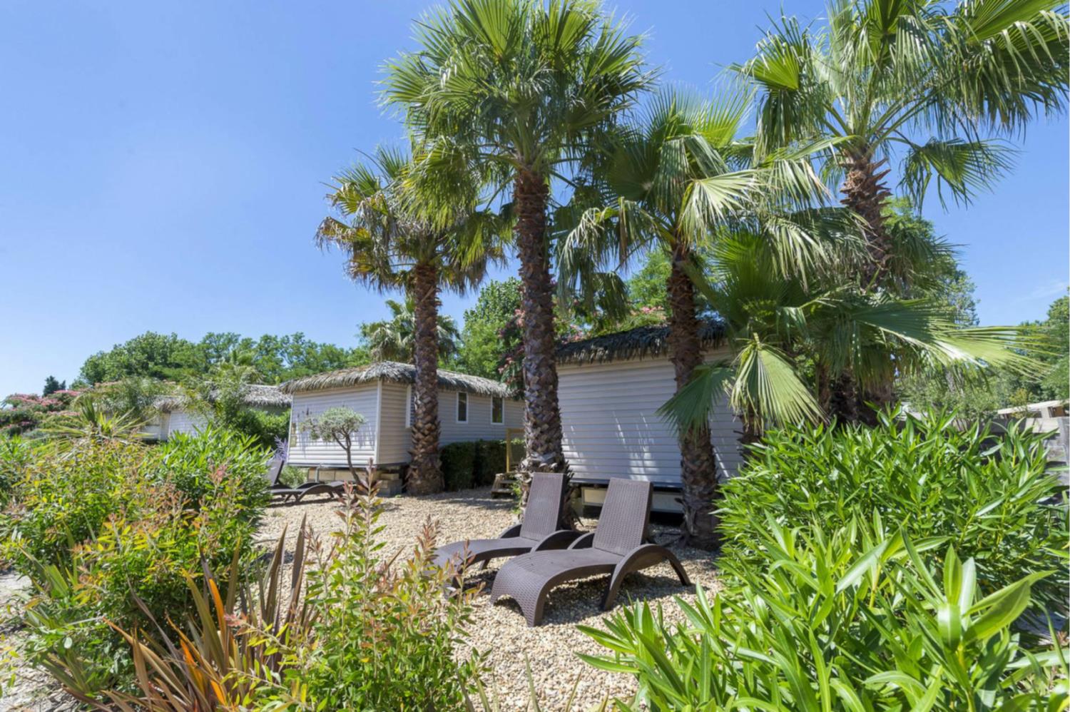 Cottage Tropical 6p 3Bdrms AirCon ****