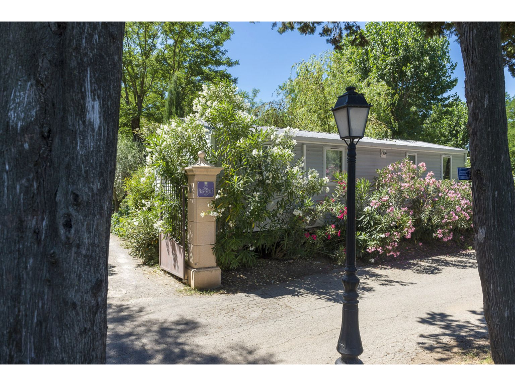 Cottage Friends 12p 6Bdrms AirCon ****