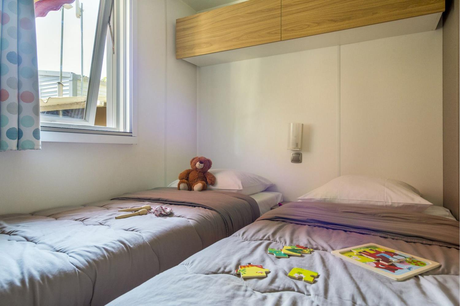 Cottage Friends 10p 5Bdrms AirCon ****