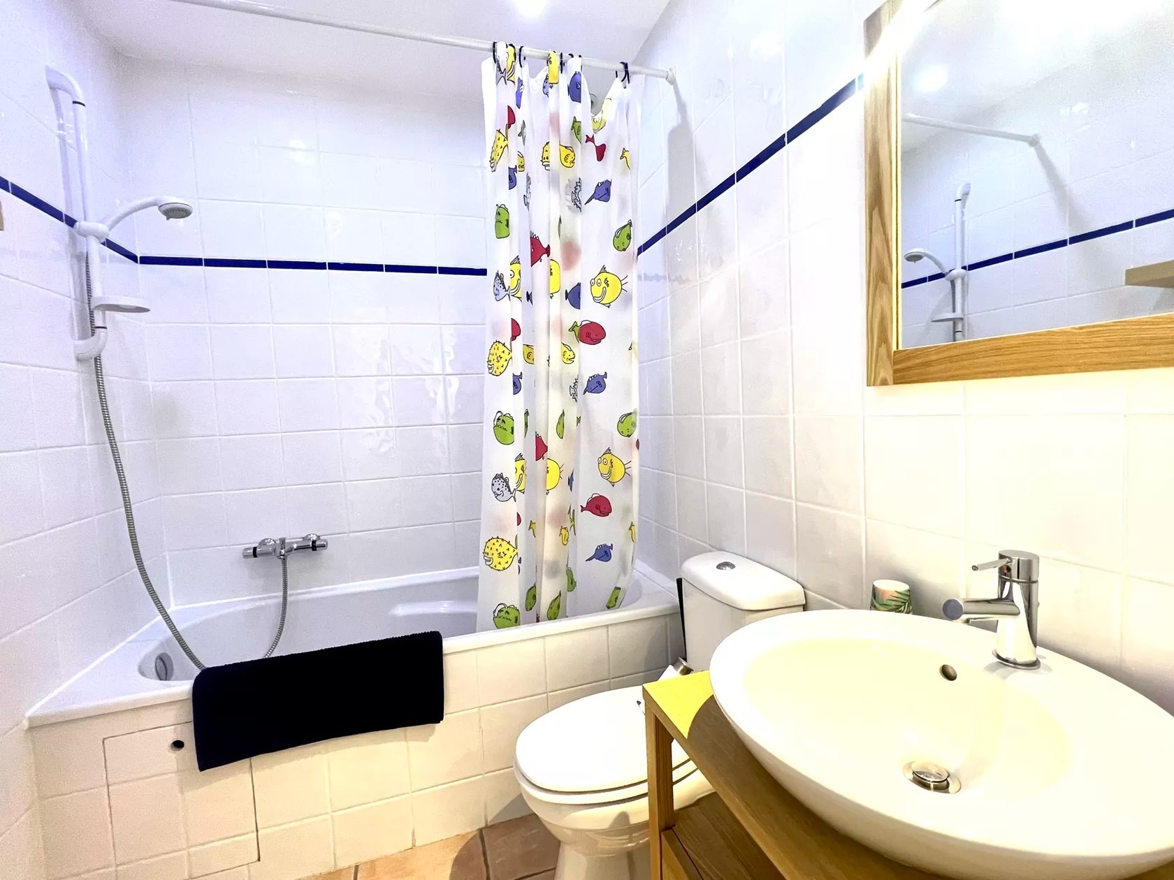 Les Petites Ecuries - Ponpon