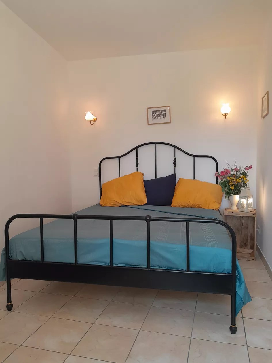 Les Lunettes Rasteau - Gîte Mirabel