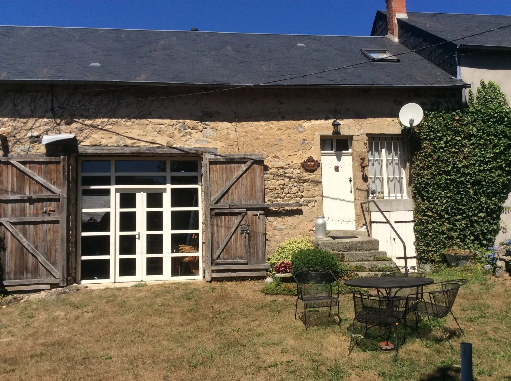 Les Mouilleferts Maison Mitoyene