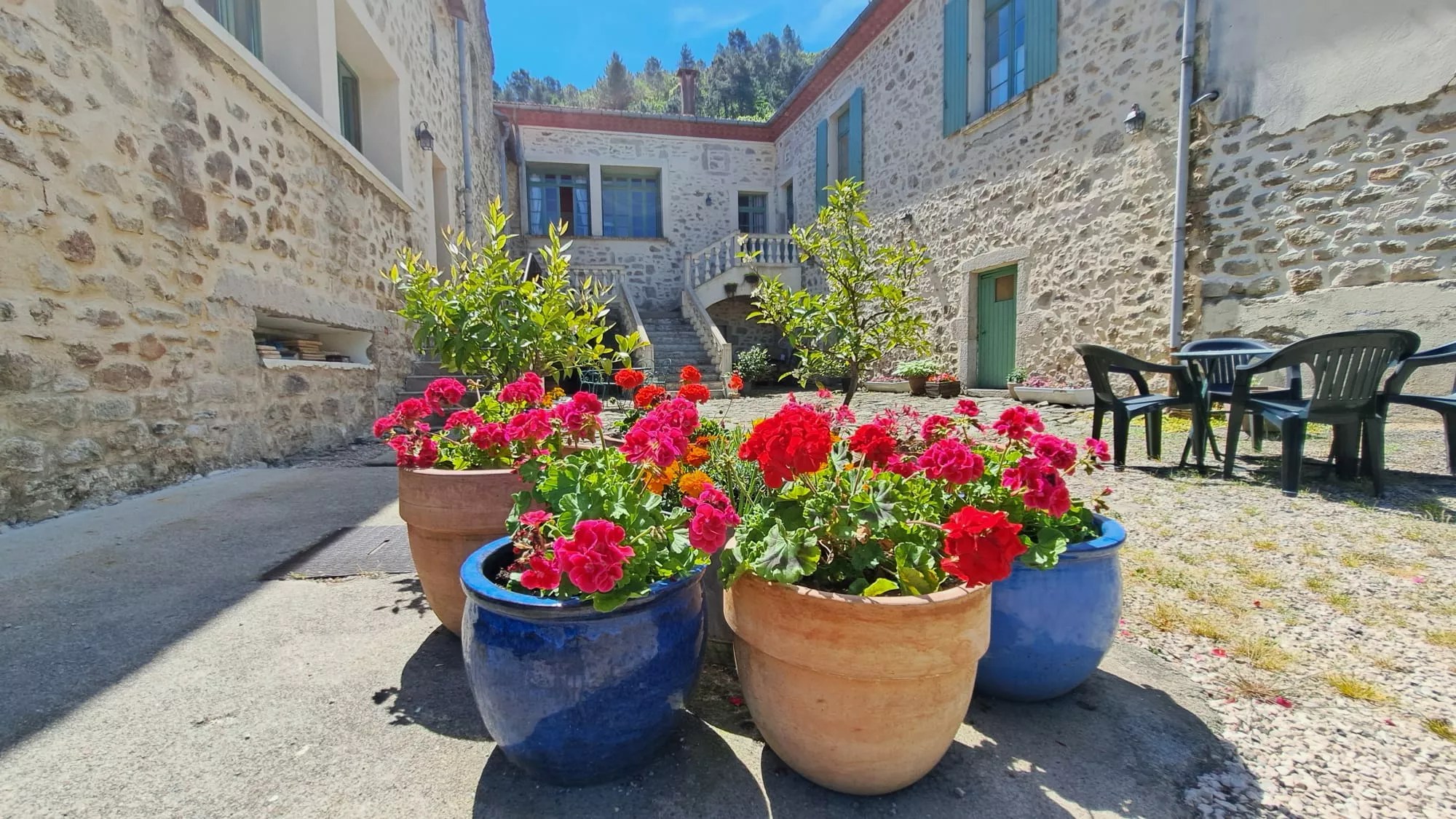 Château du Fraissinet - the Château Apartment