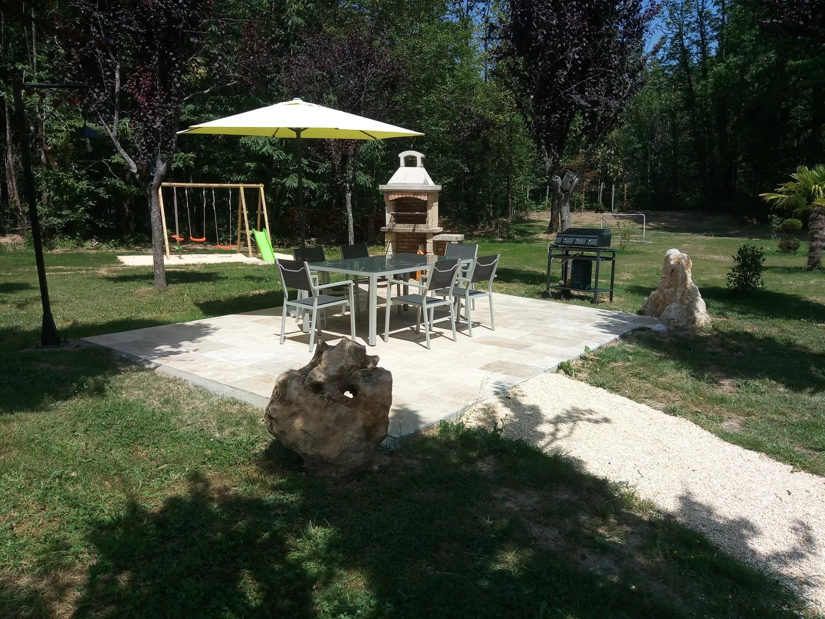 LES PRUNIERS DE LA CIPIERE