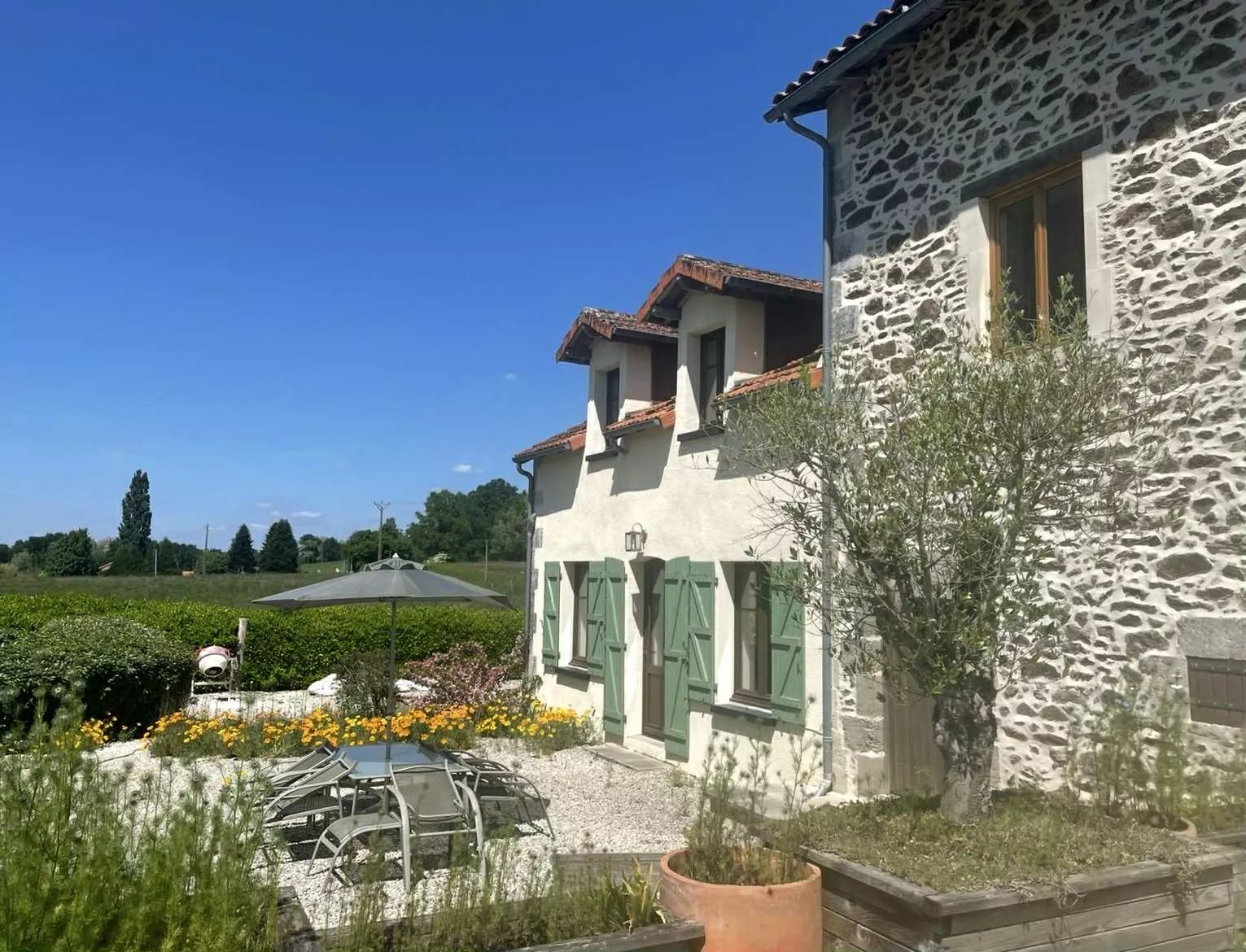 Les Carrieres - Fishing Holidays