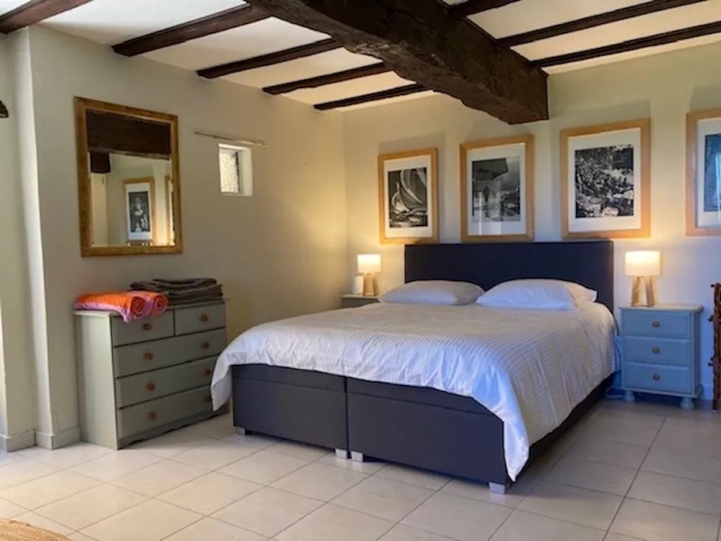 Les Crocus - Le Studio