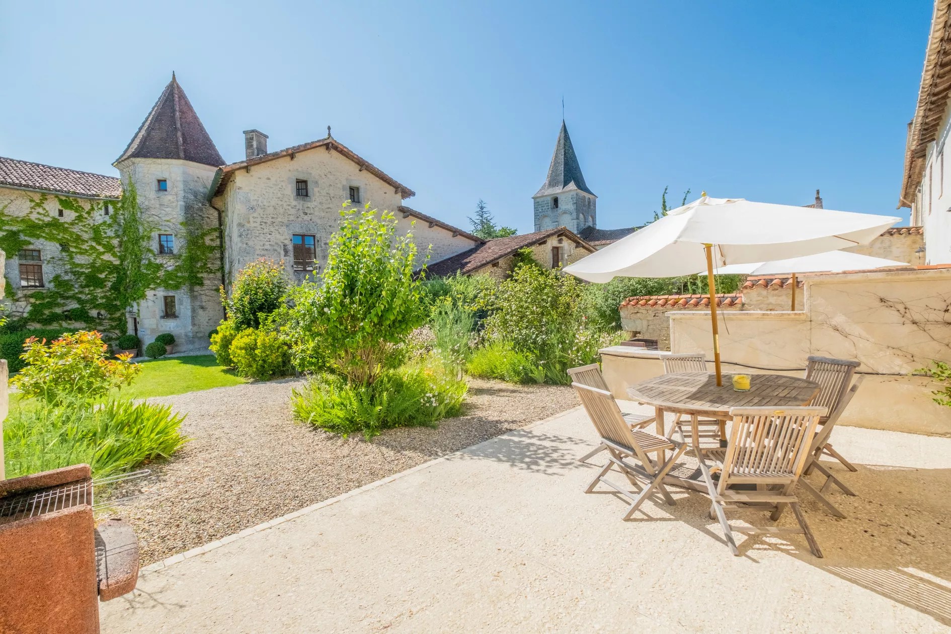 Chateau de Gurat - L'Etable