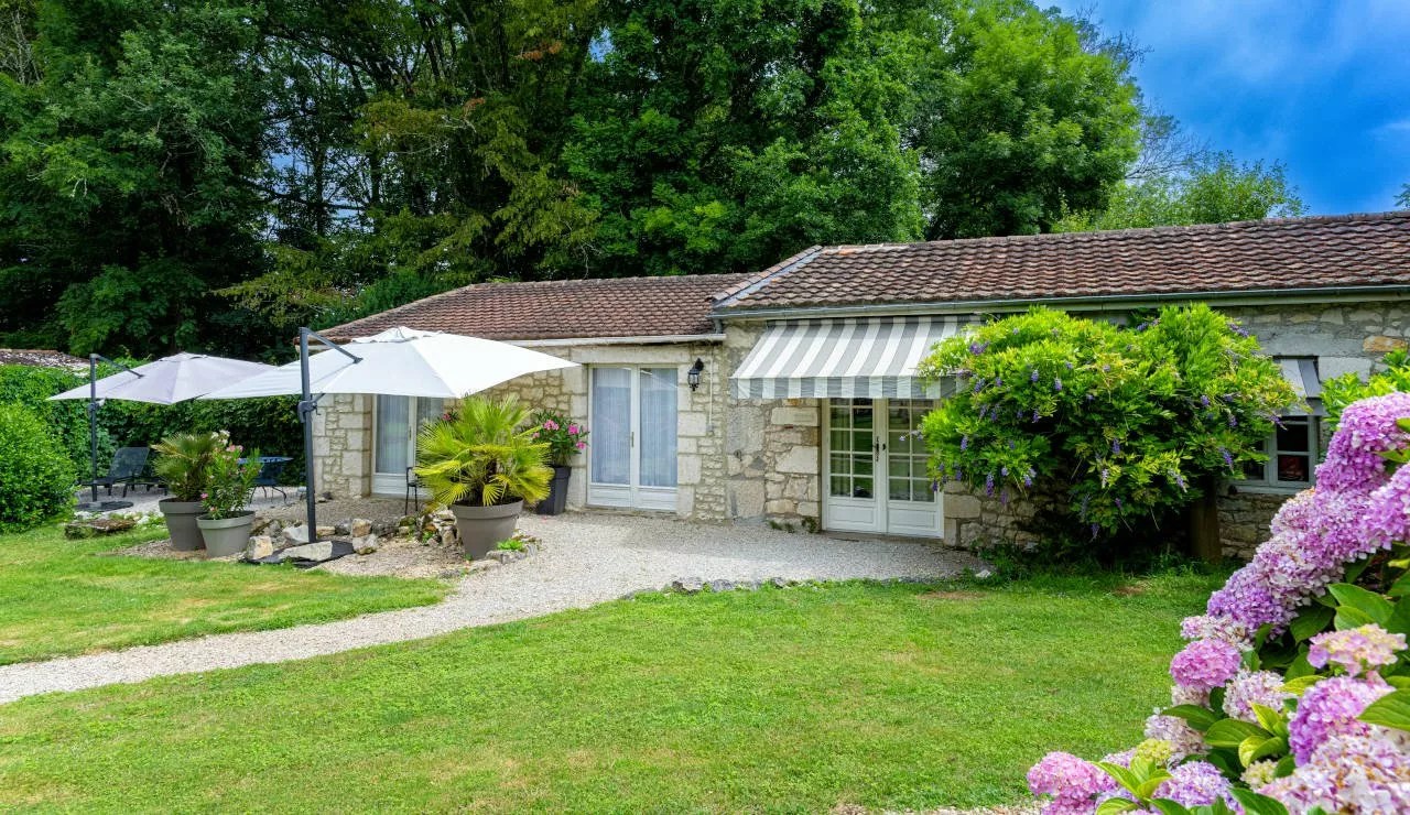 Le Prieuré Pavillon gîte