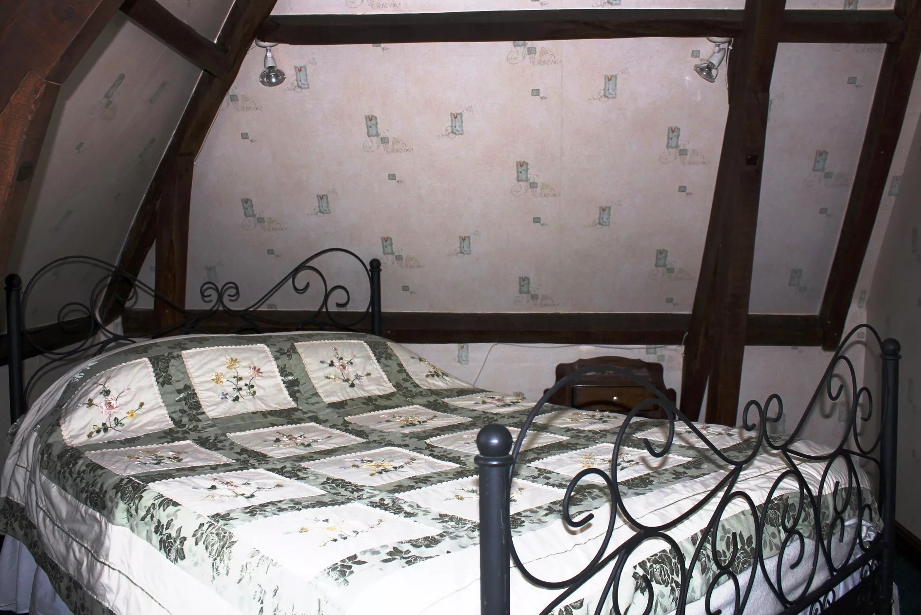 Les Gites Fleuris - Wisteria & Rose - 2 woningen samen