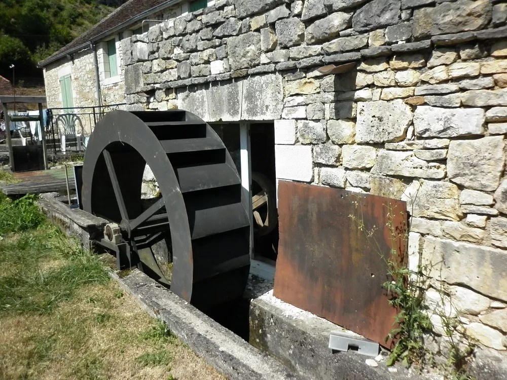 les écuries du moulin de Paunac