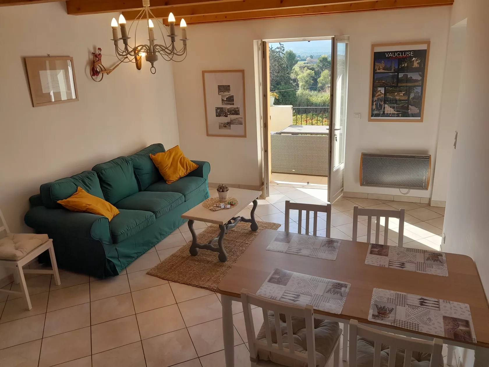 Les Lunettes Rasteau - Gîte Mirabel