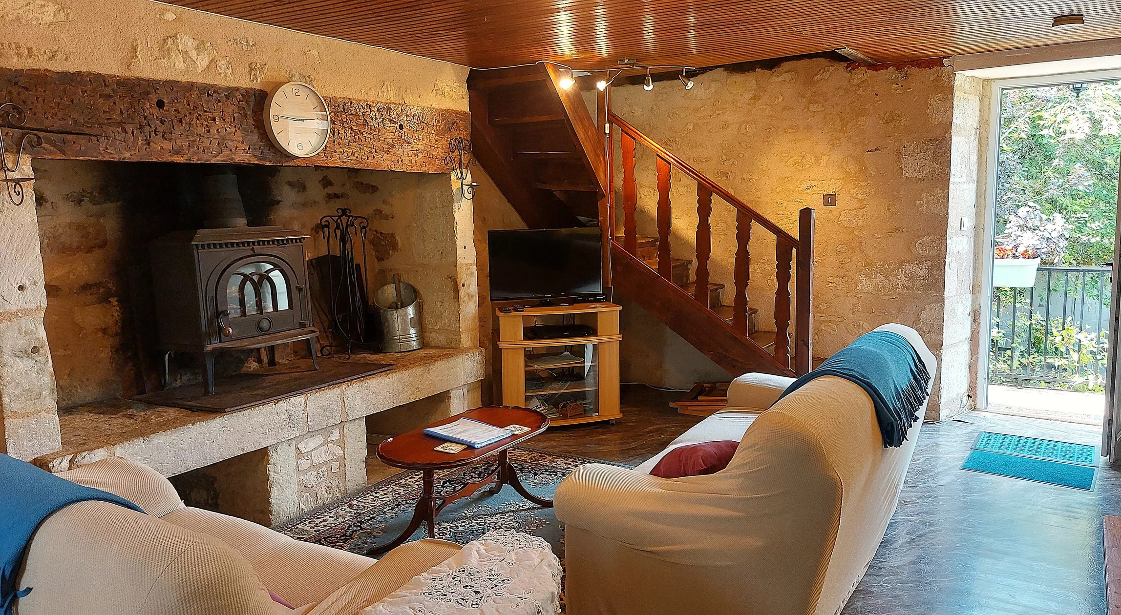 Les Gites Fleuris Wisteria House