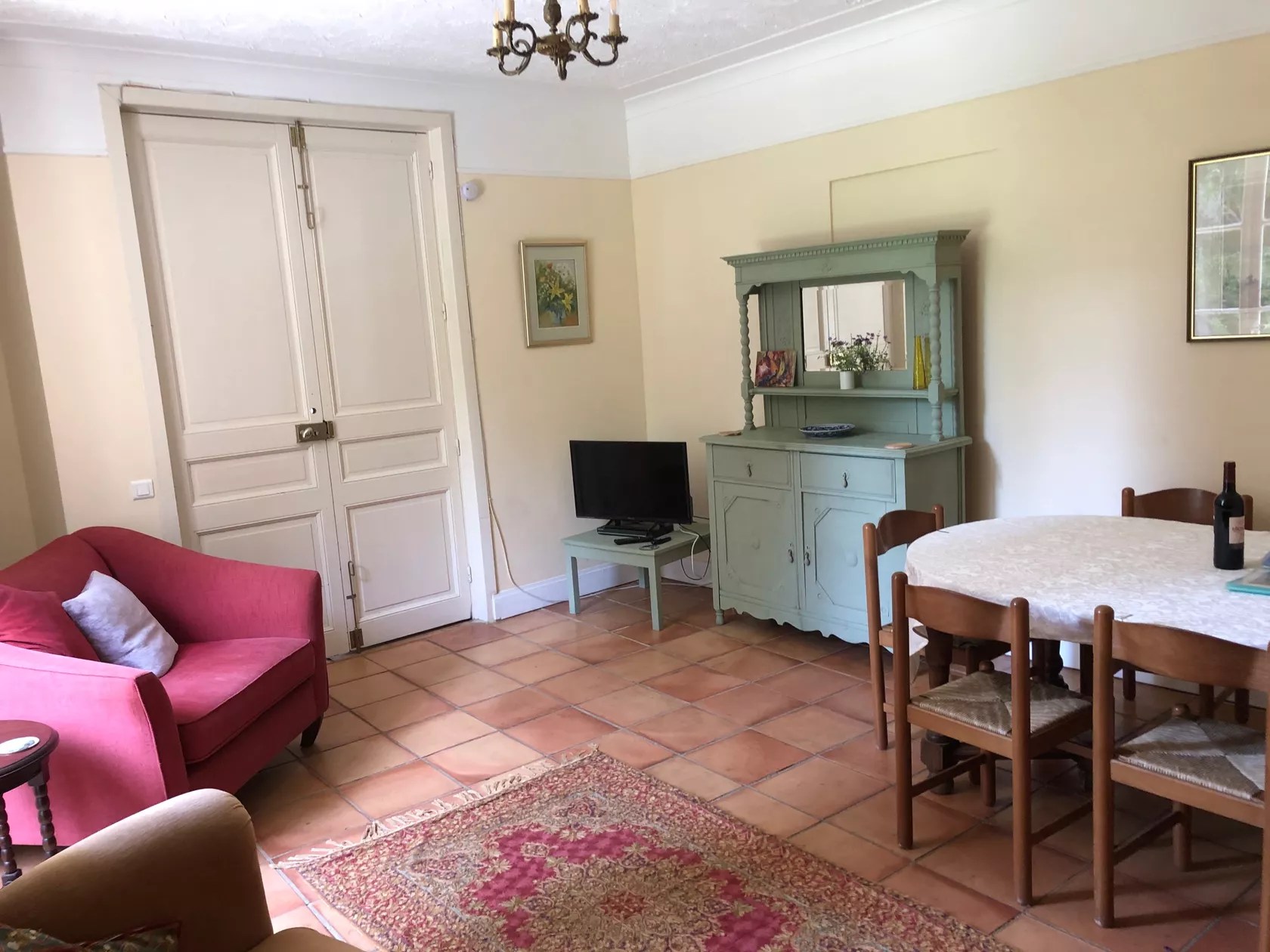 Château du Fraissinet - the Château Apartment