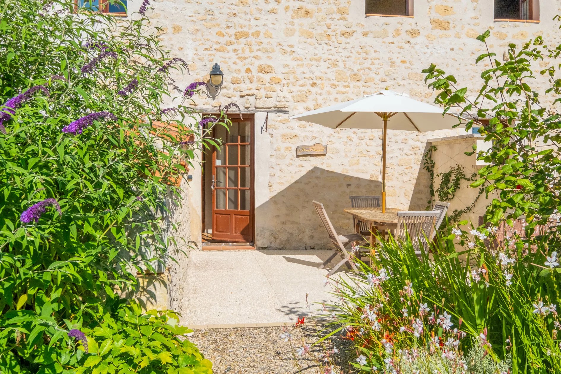 Chateau de Gurat - Le Mas Provençal