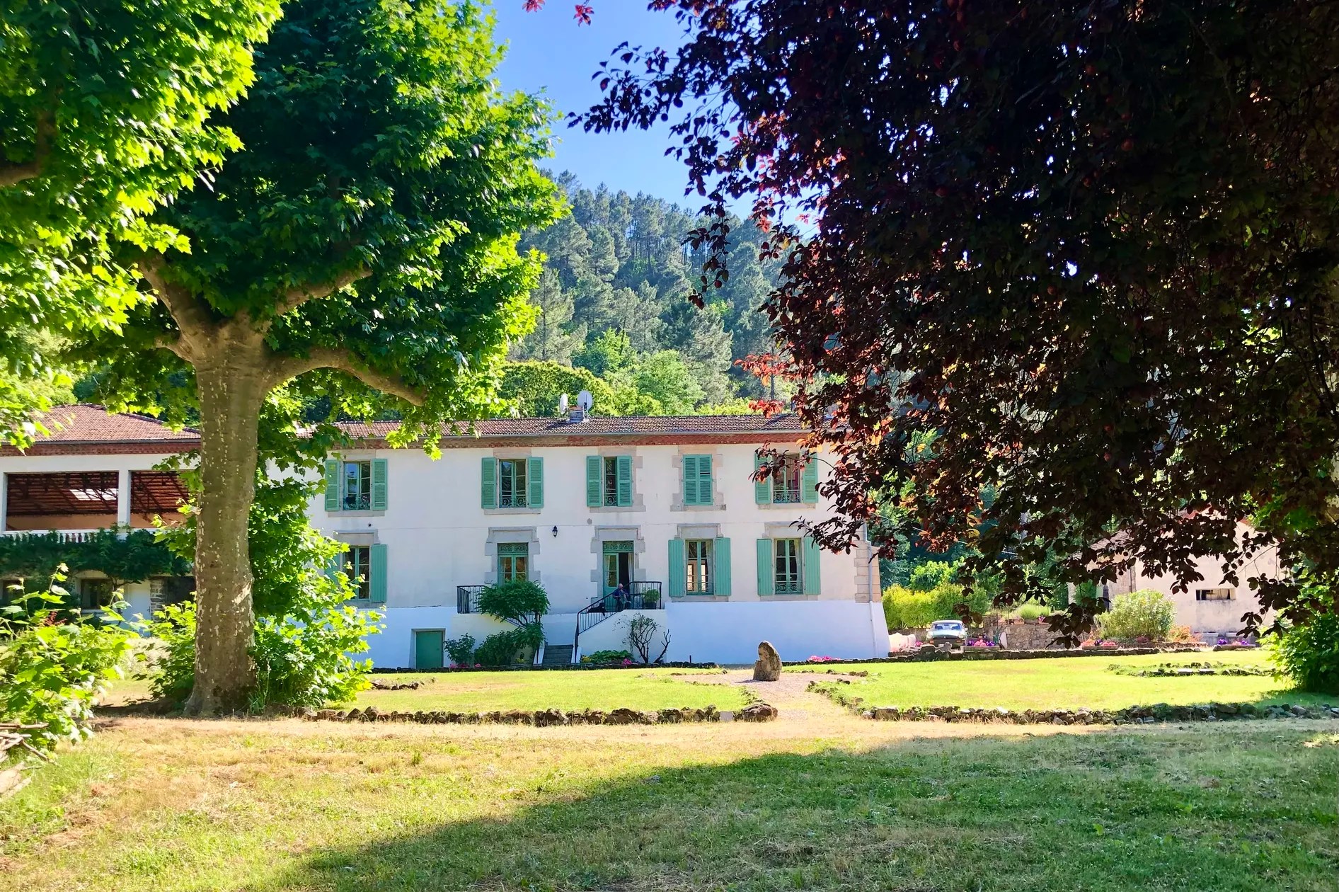 Chateau du Fraissinet - Les Acacias