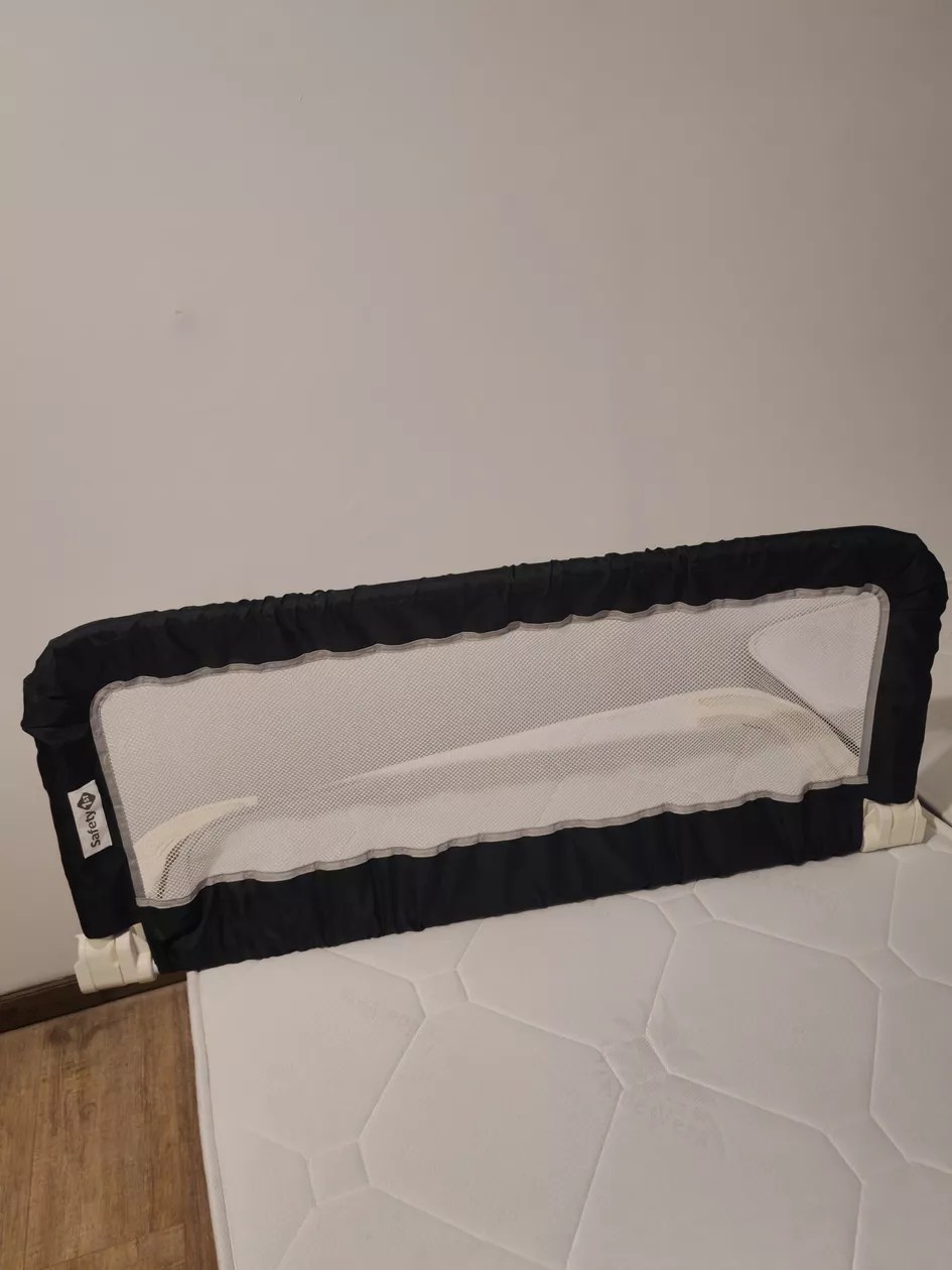 Gites Les Ty Bigoudenes : cottage rose