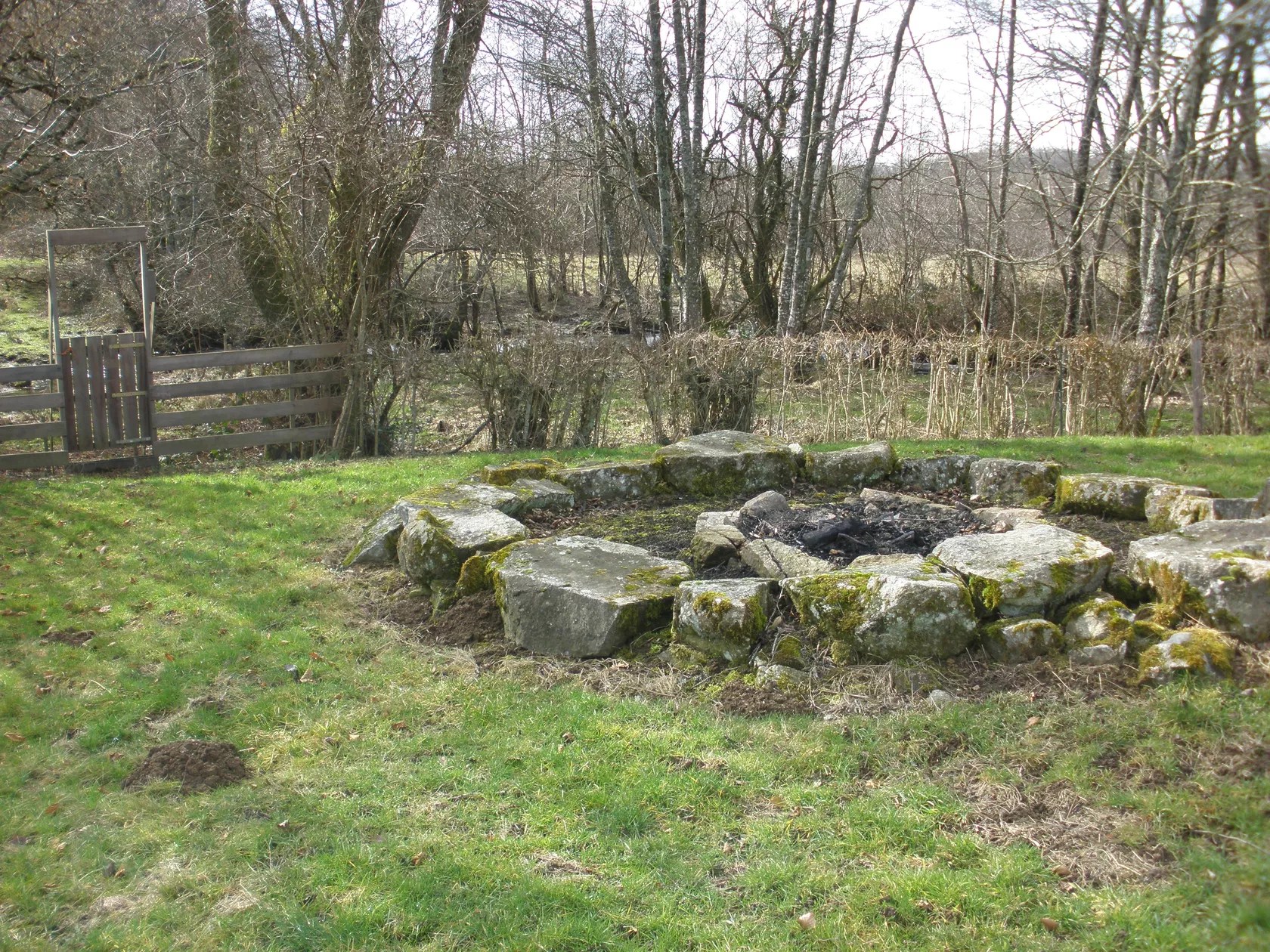 Les Mouilleferts Maison Mitoyene