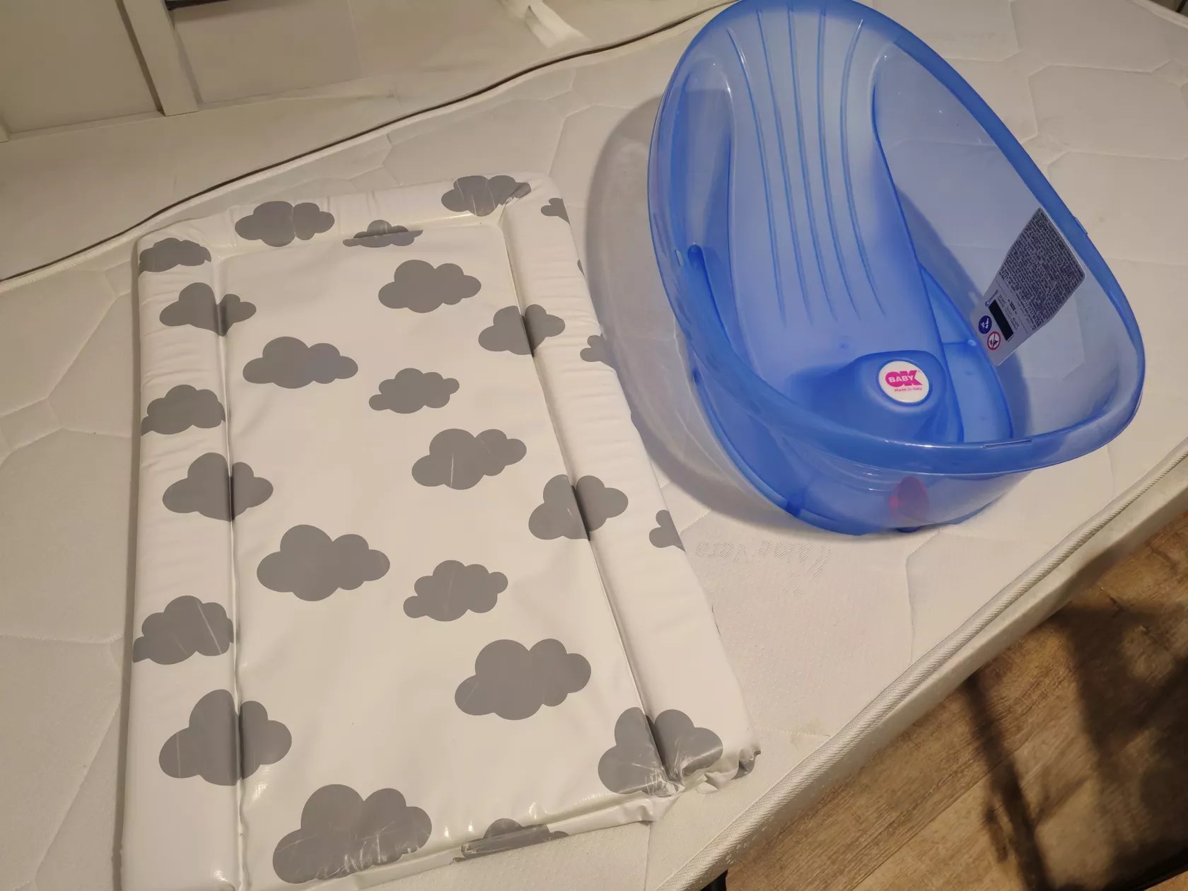 Gites Les Ty Bigoudenes : cottage rose