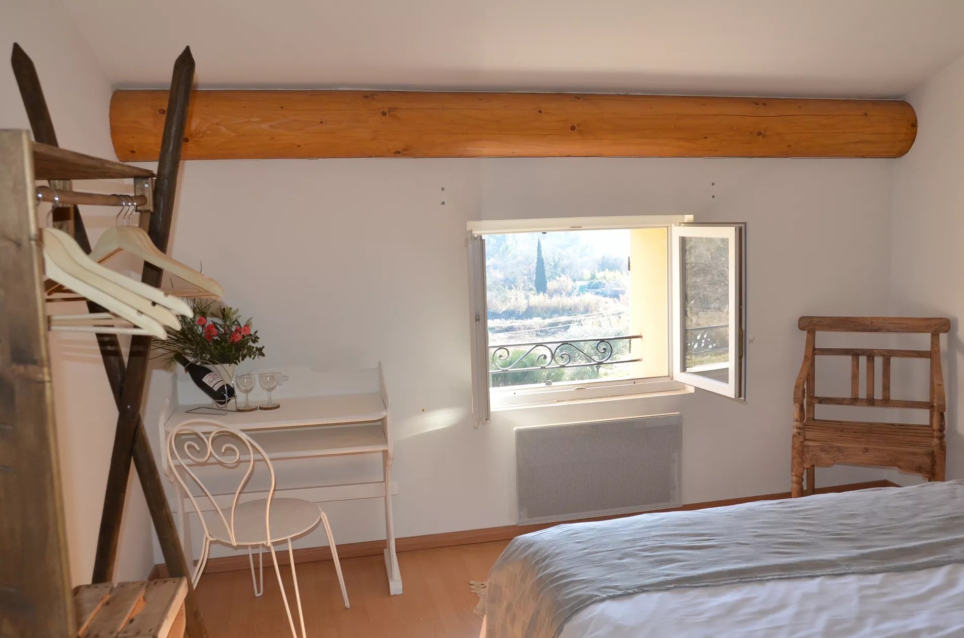 Les Lunettes Rasteau - Gîte Mirabel