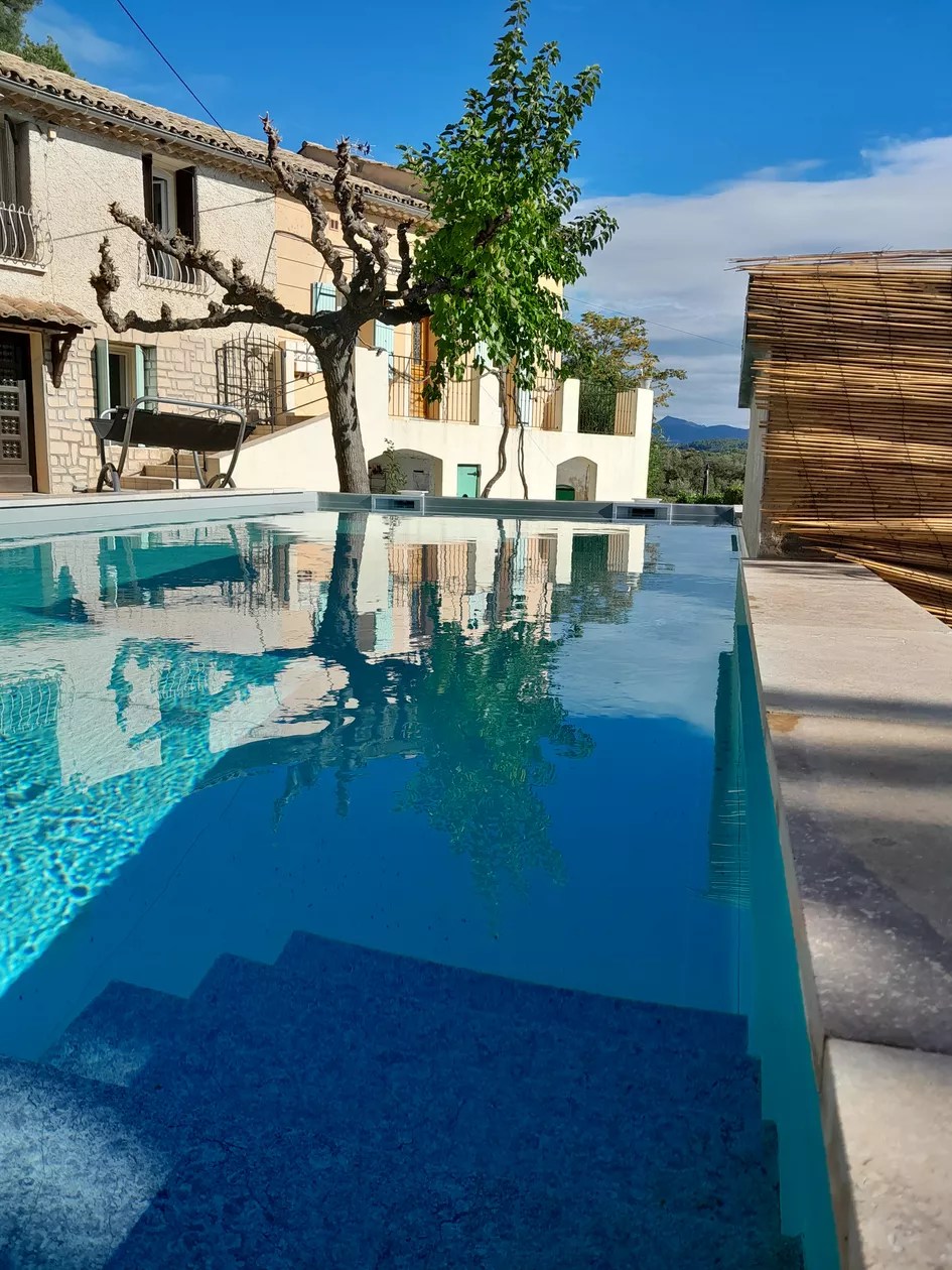 Les Lunettes Rasteau - Gîte Mirabel