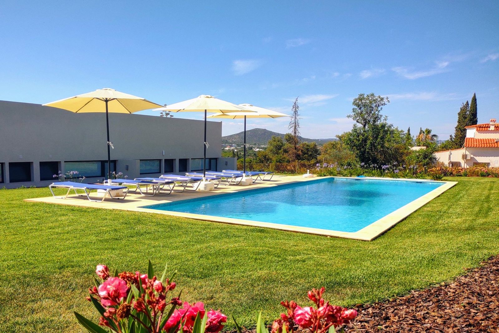 Suites Sunny Hill Suites Sunny Hill