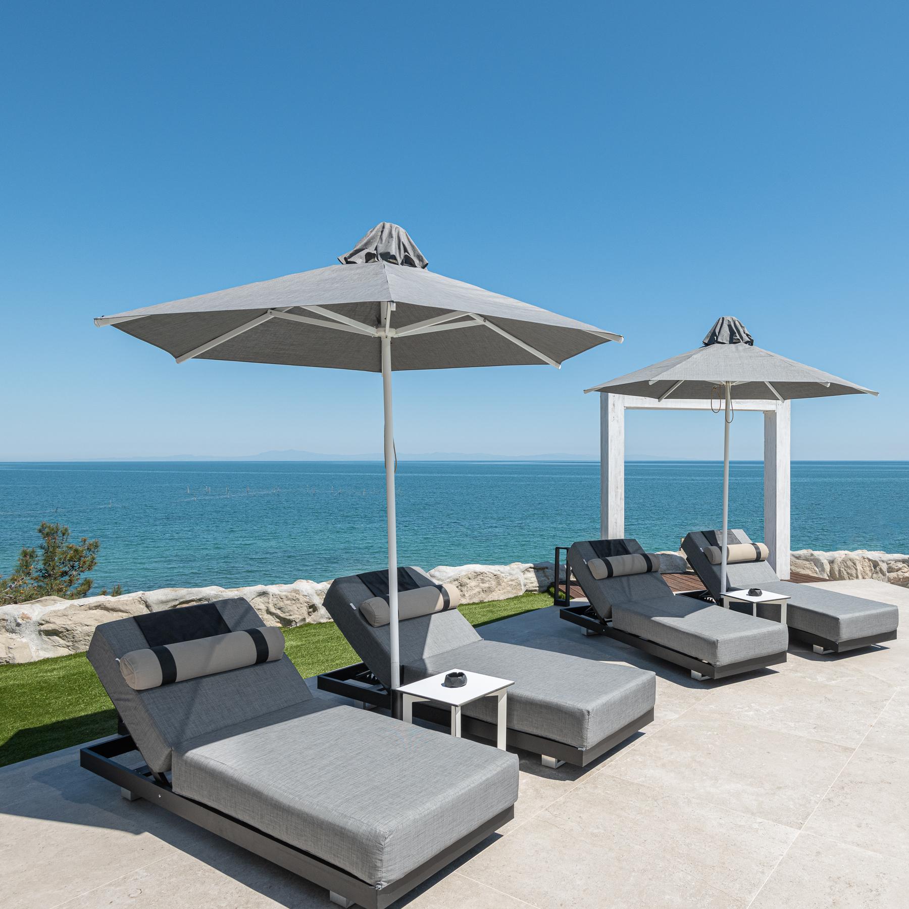 Akrotiri Olympus Luxury Suites