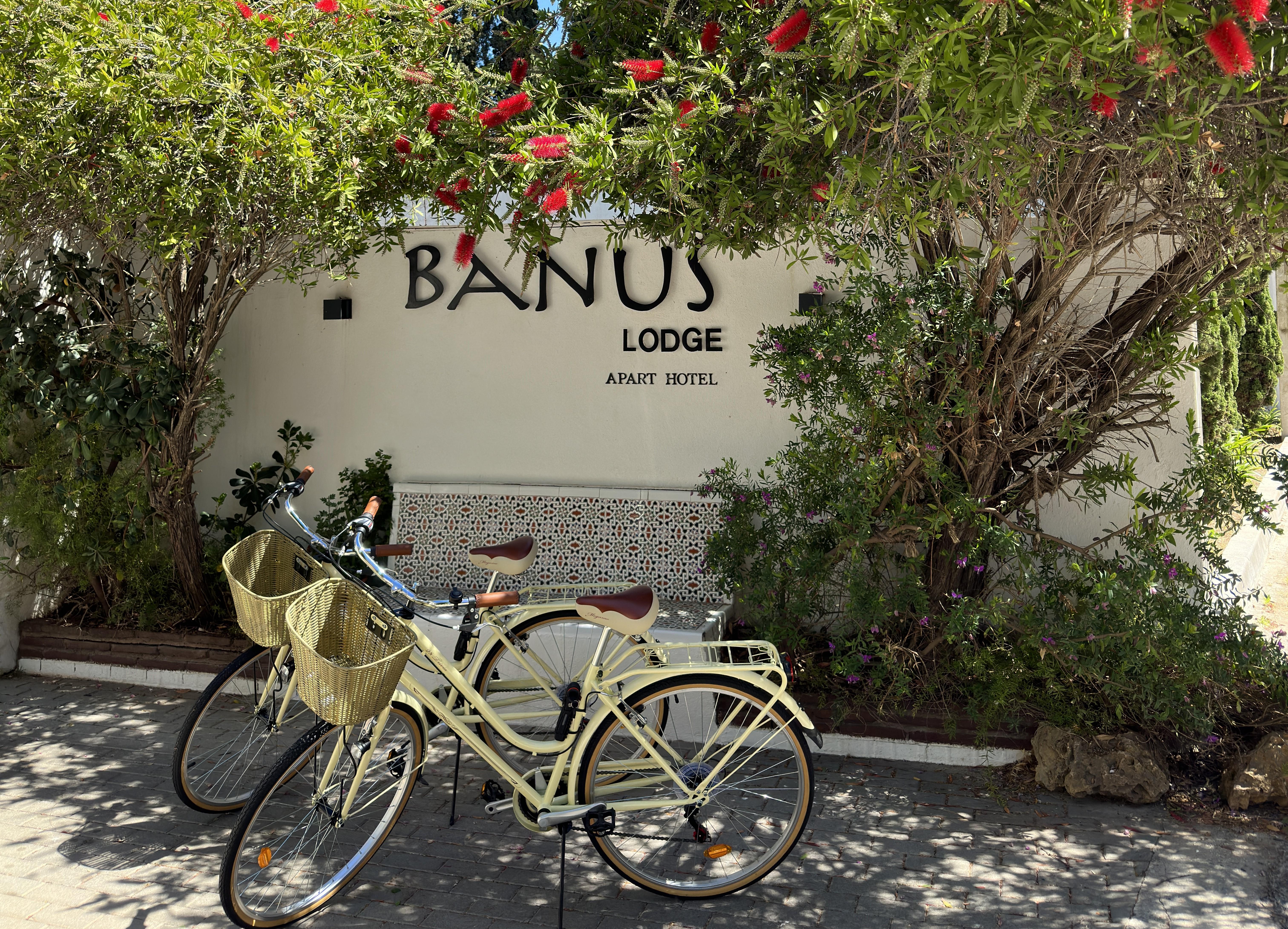 Banus Lodge