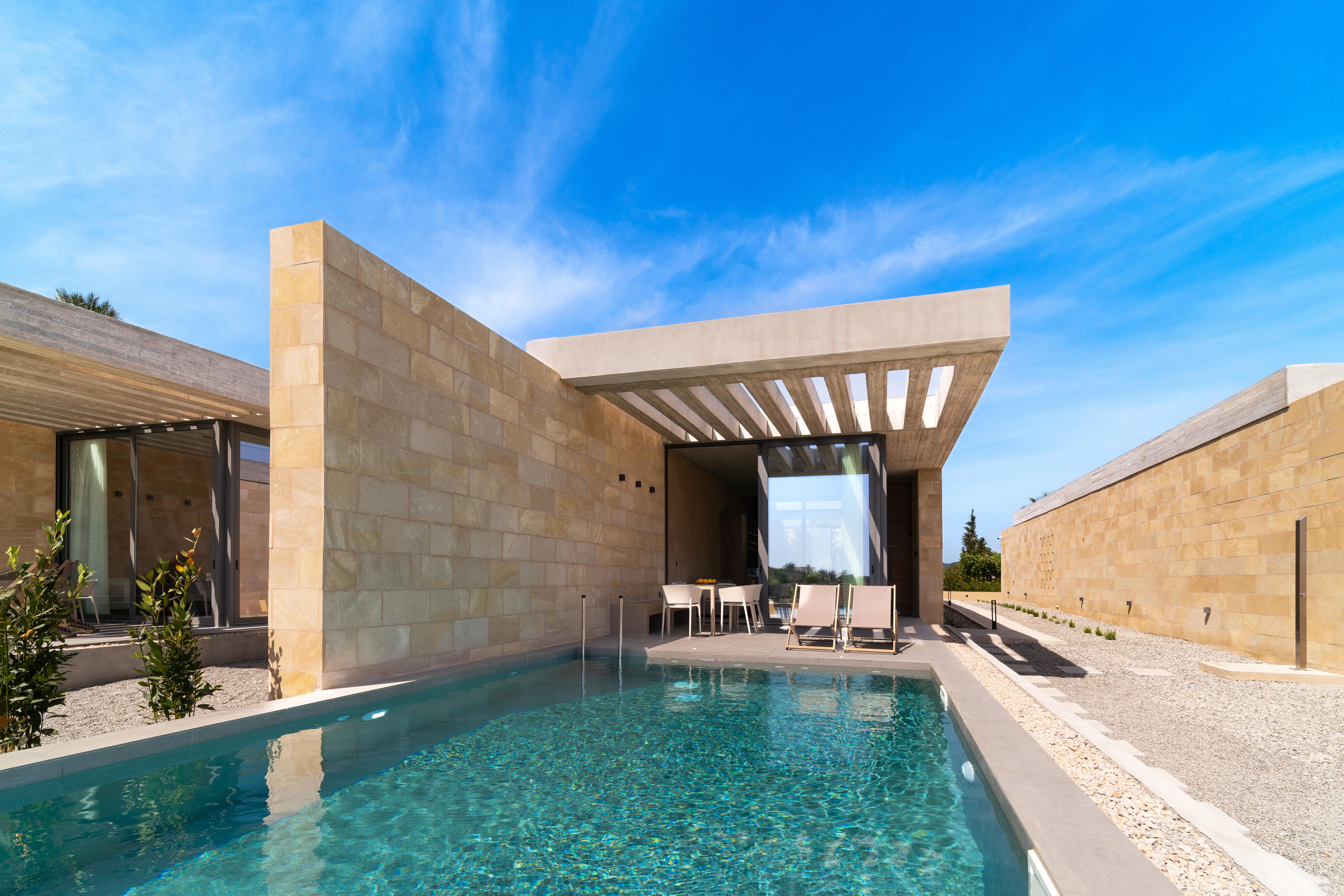 Linear Cabanon Villas