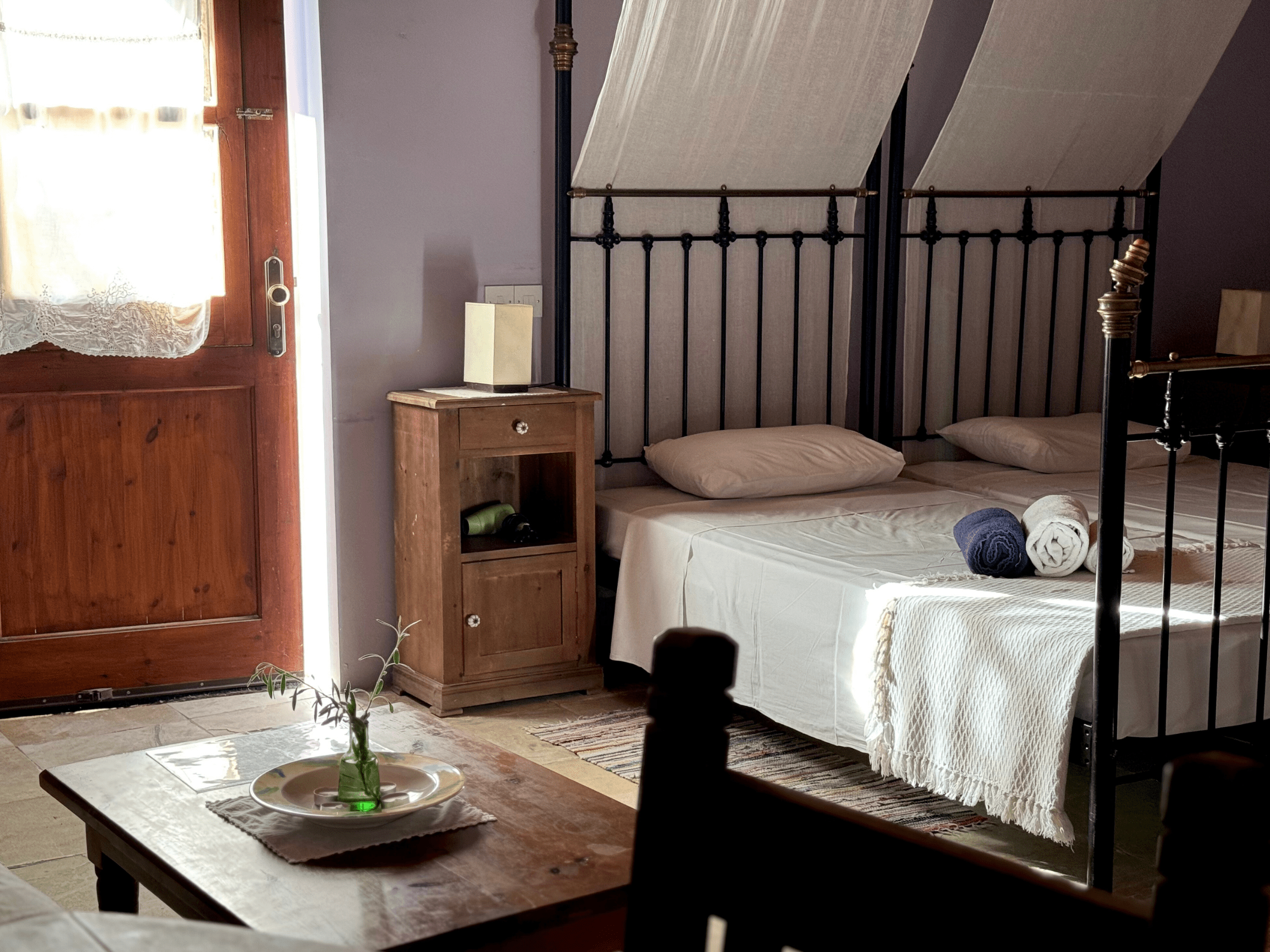 Eveleos Country House