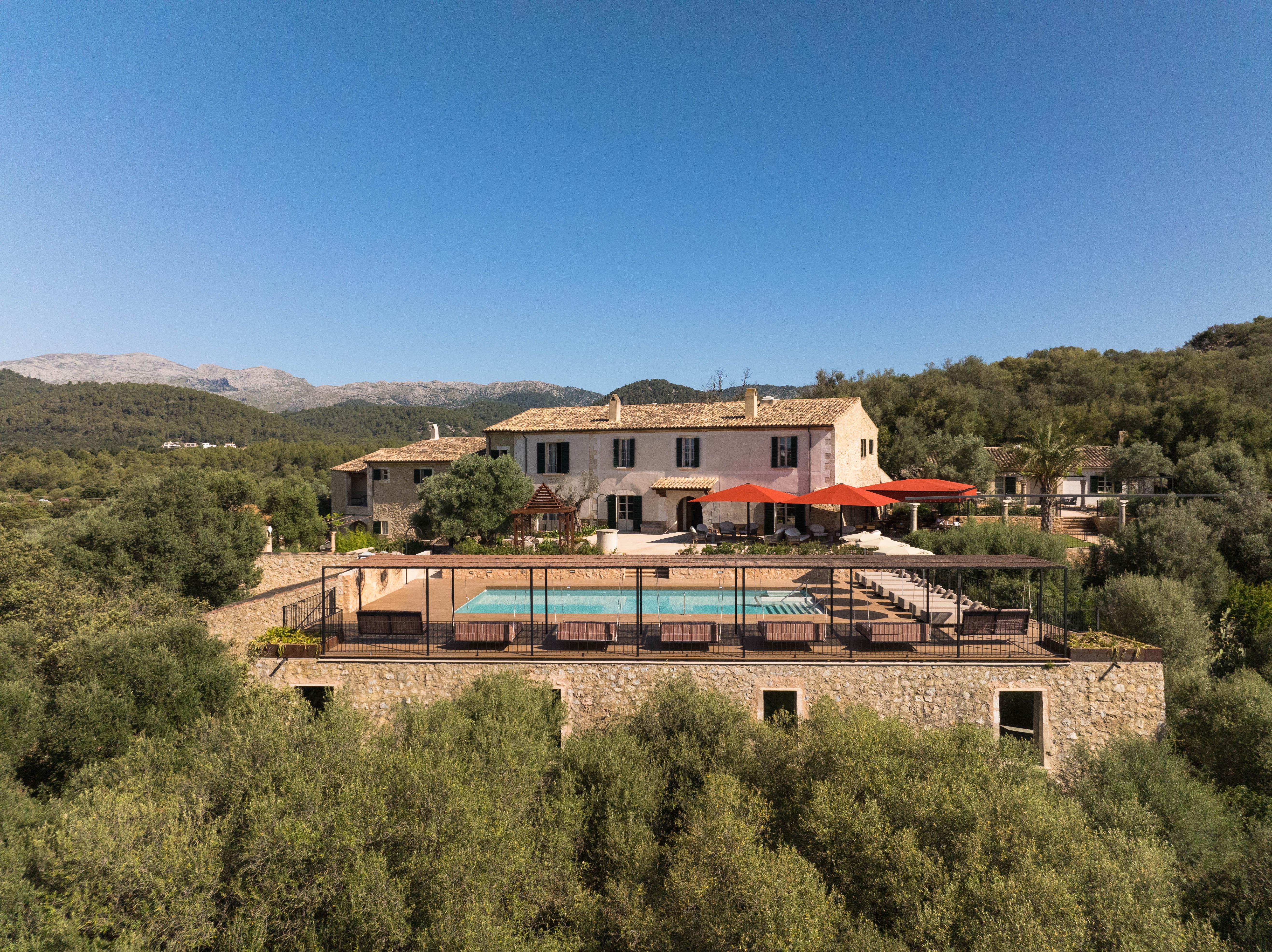 Son Sabater by Zafiro