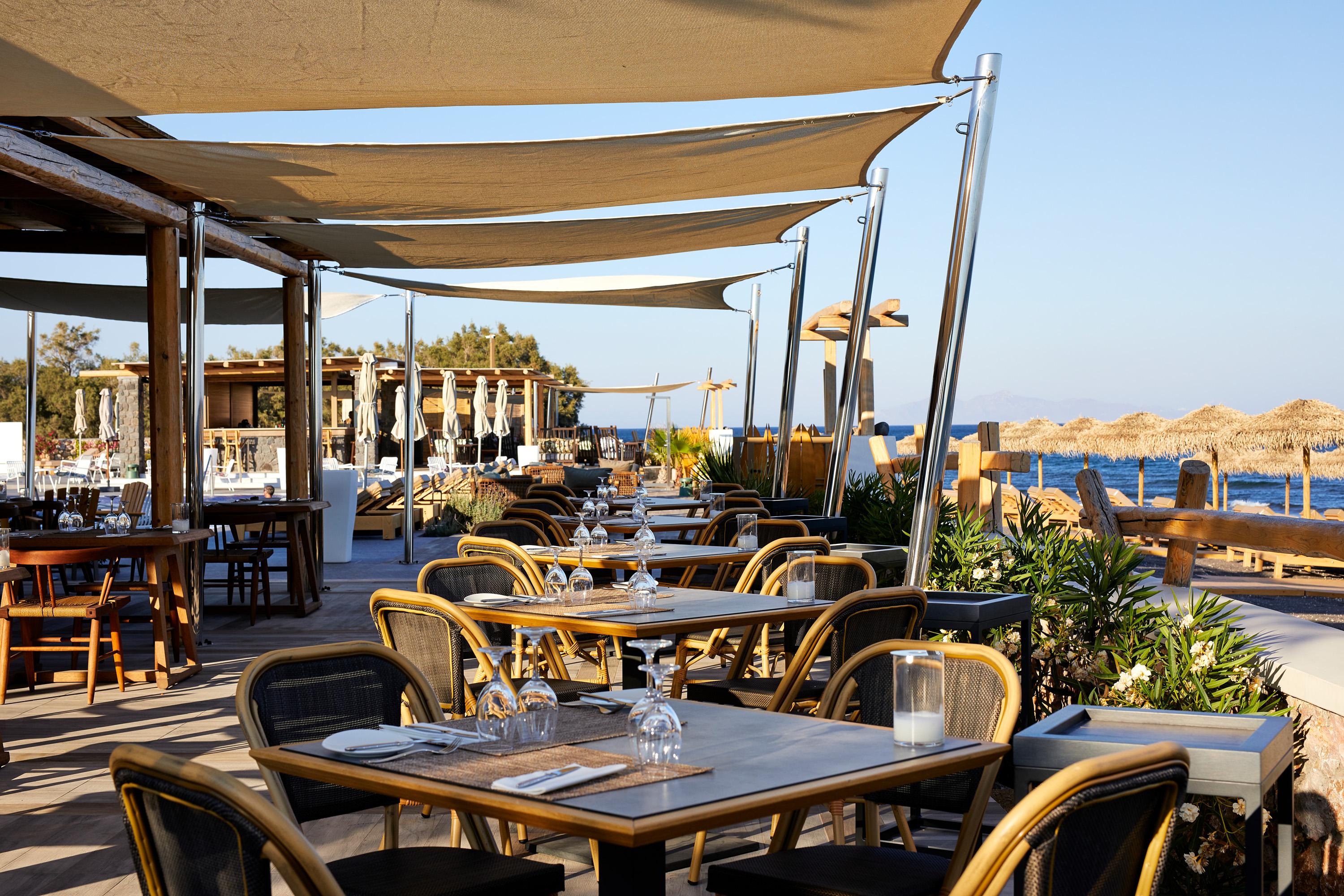 Sea Breeze Santorini