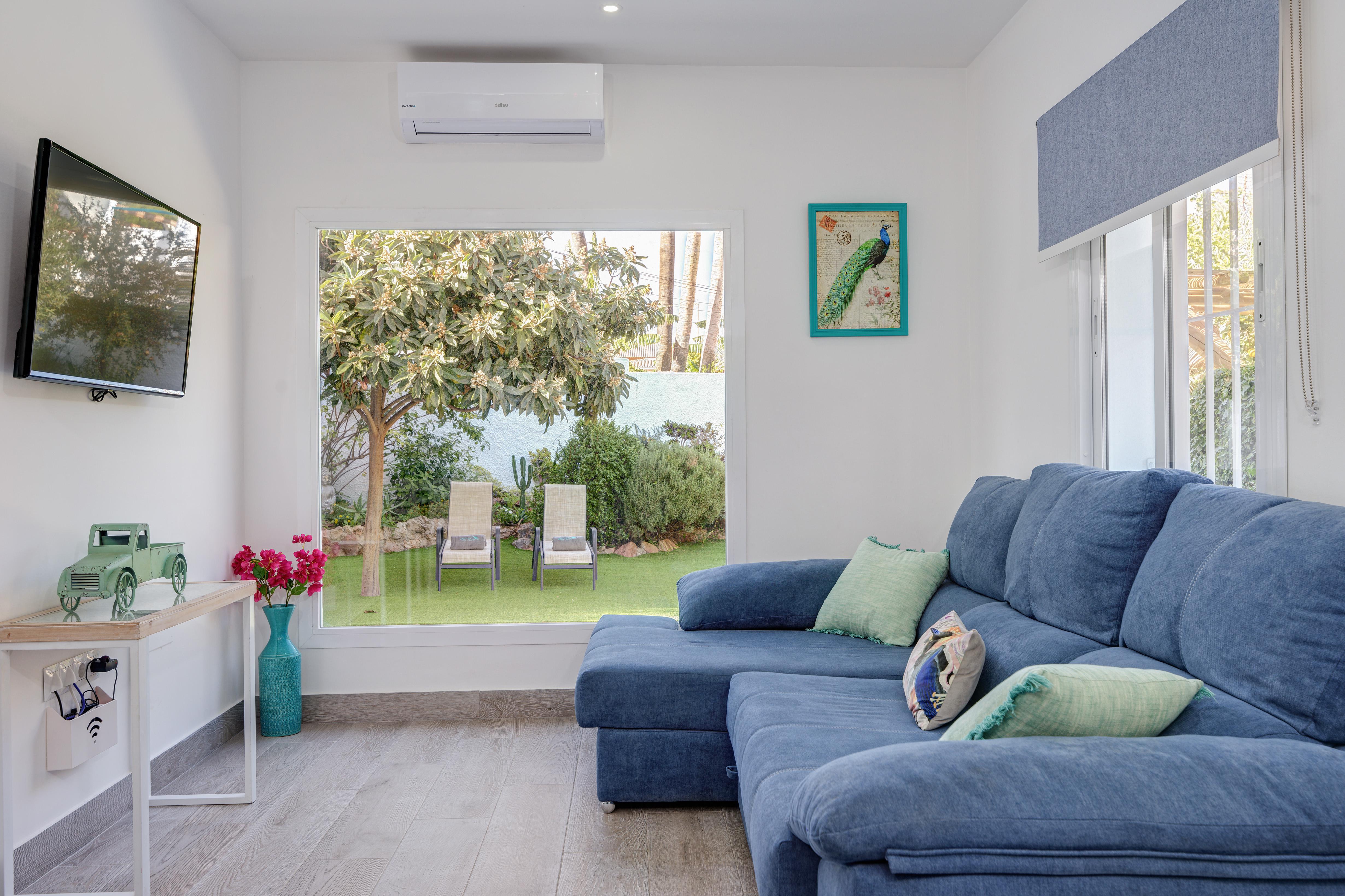 Villa Conchita, Villa Isabel By Seric