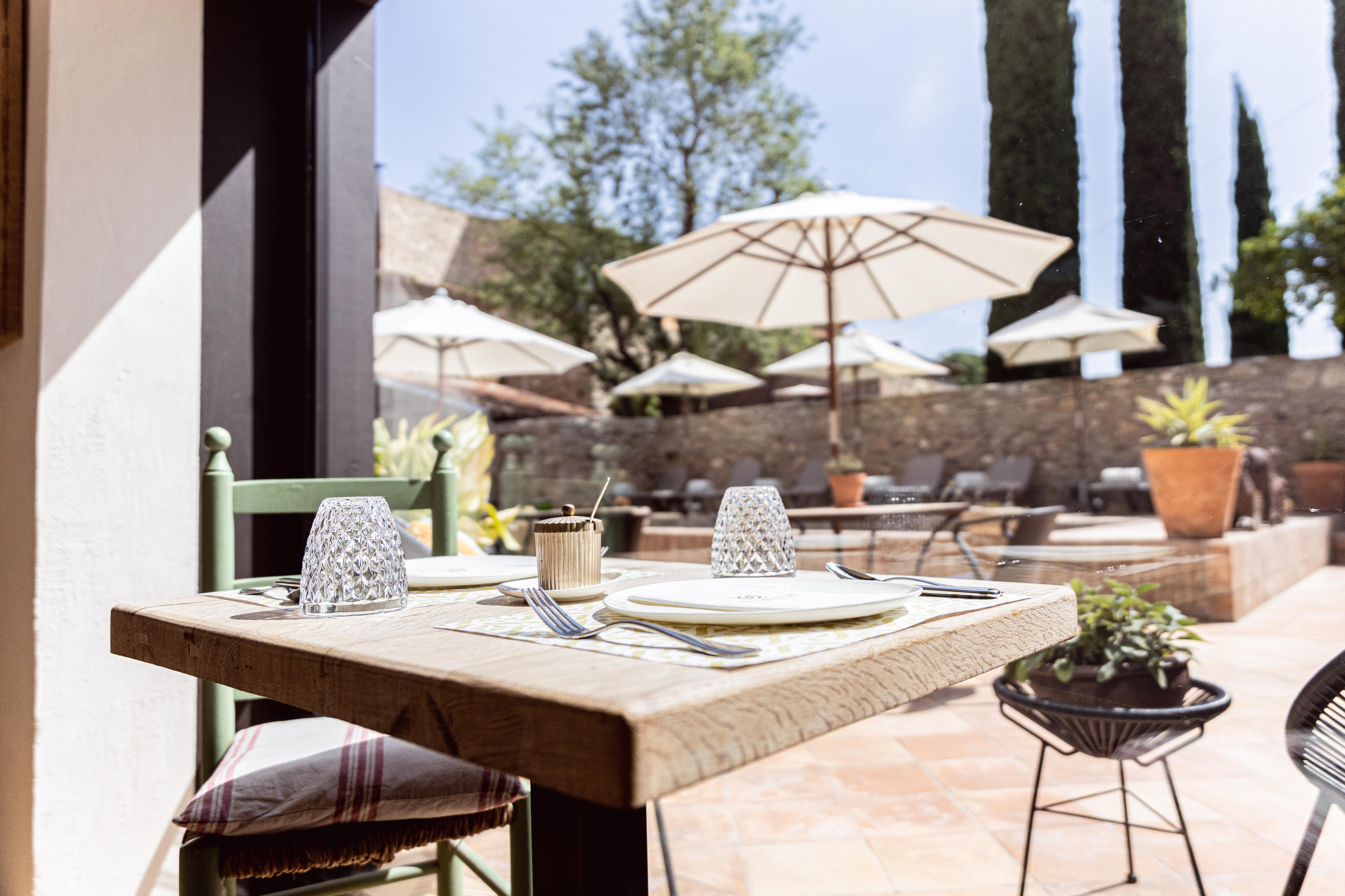 Hotel Monells Summum