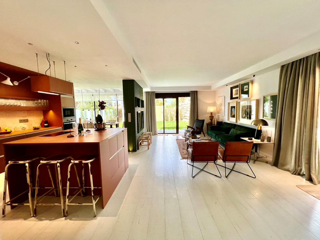 Luxury Chalet Amarilla Golf