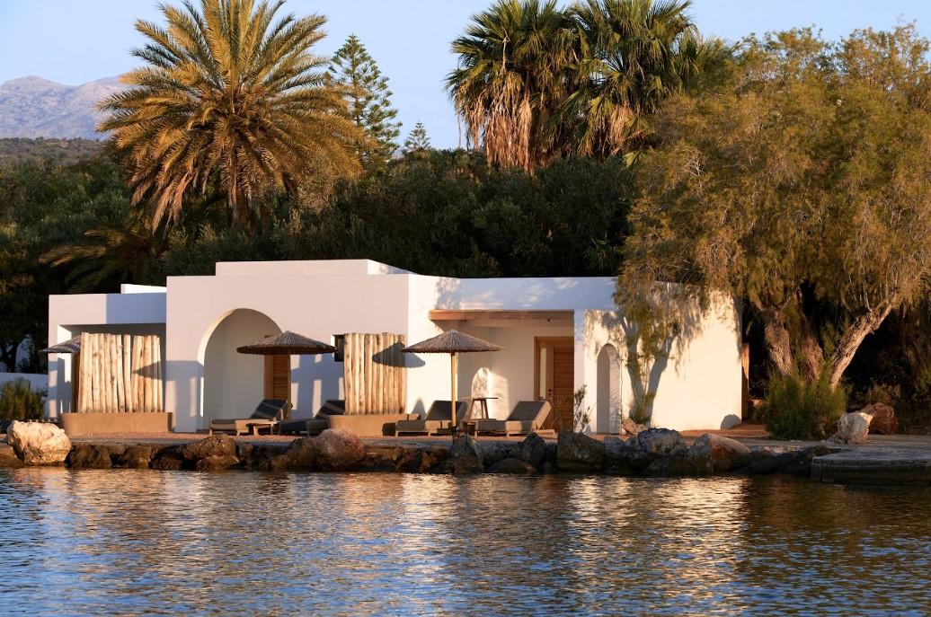 Hotel Minos Beach Art Hotel