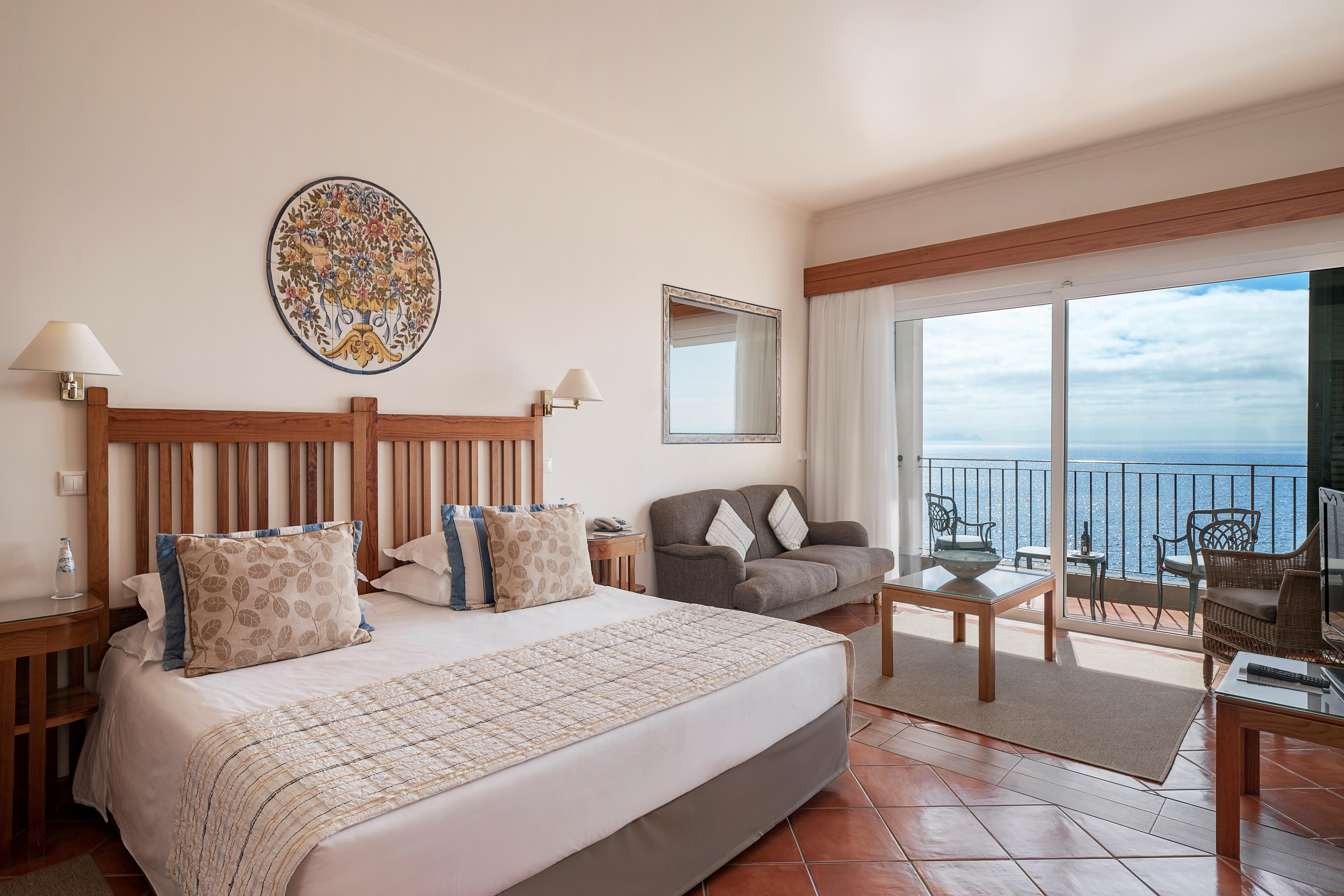 Hotel Albatroz Beach & Yacht Club