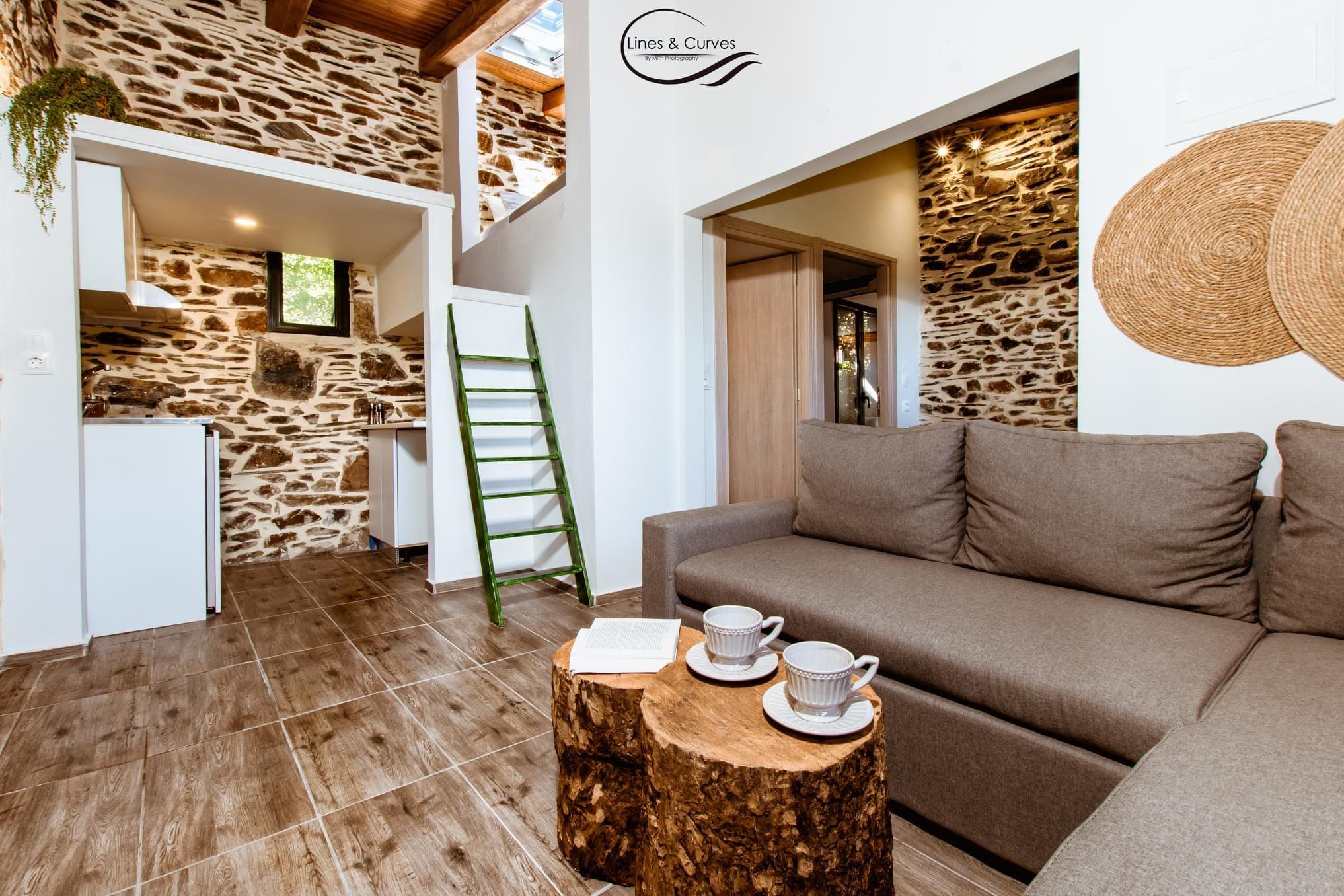 Ellafos Traditional Living