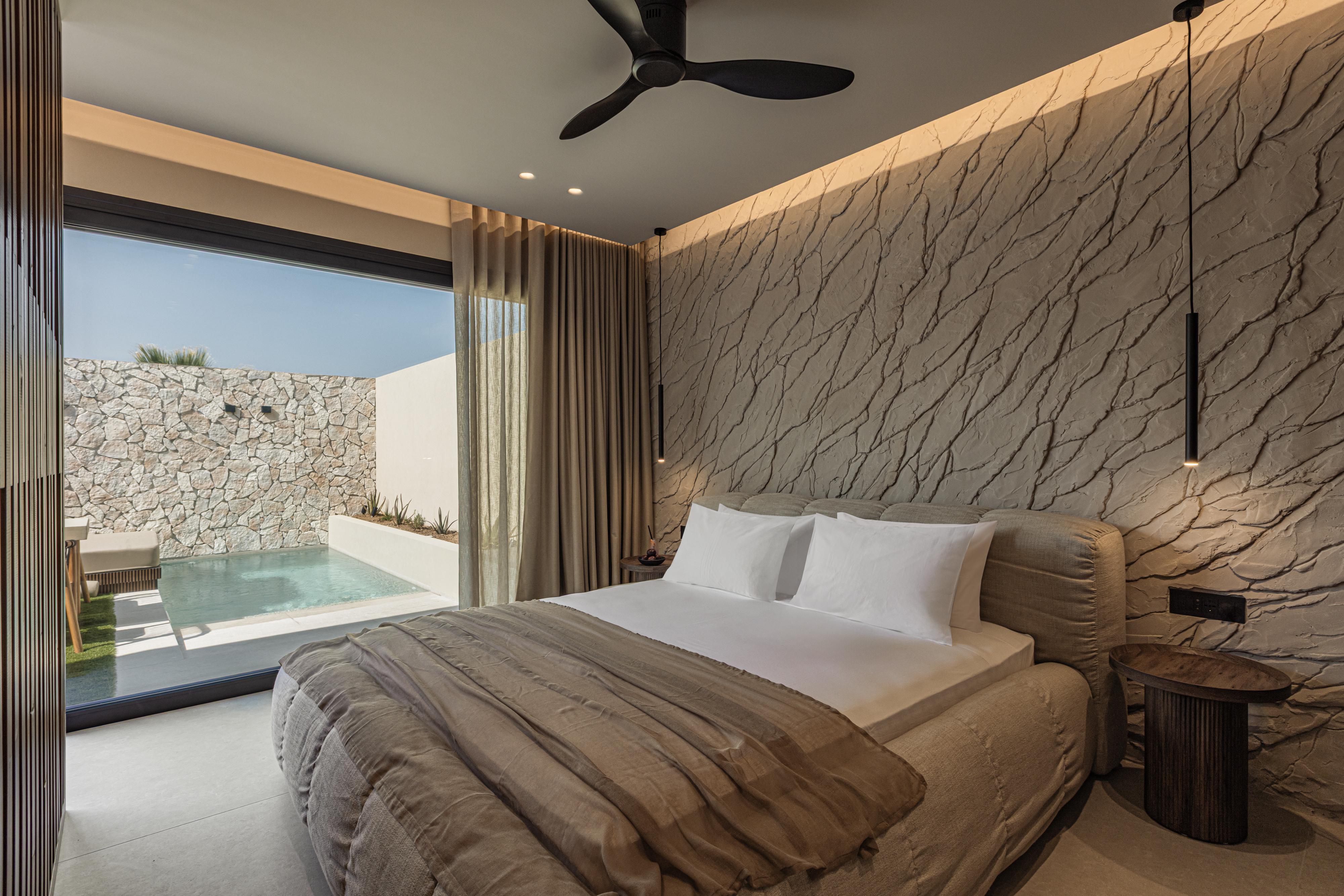 PATHOS Private Villas