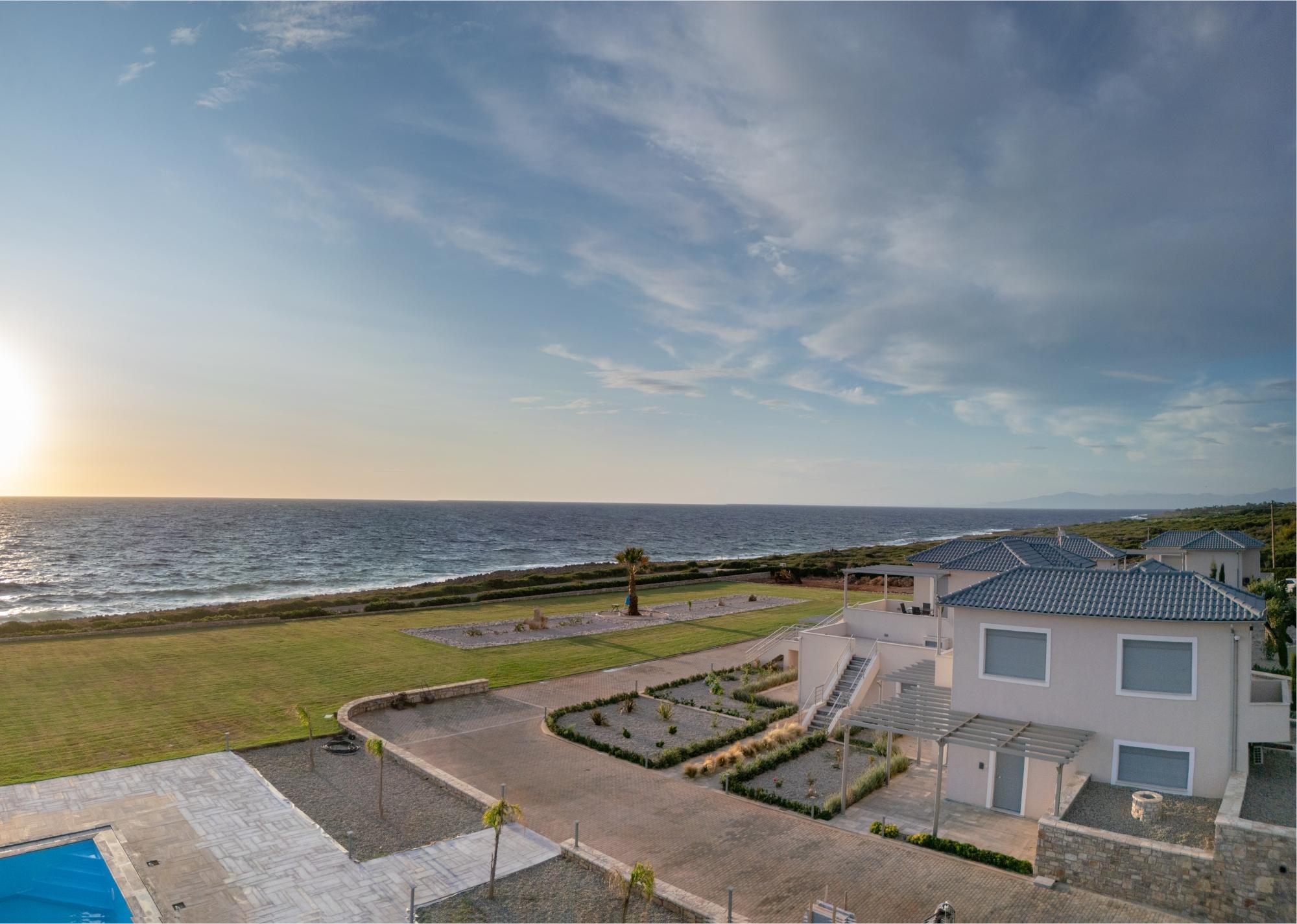 Mantis Seaside Houses