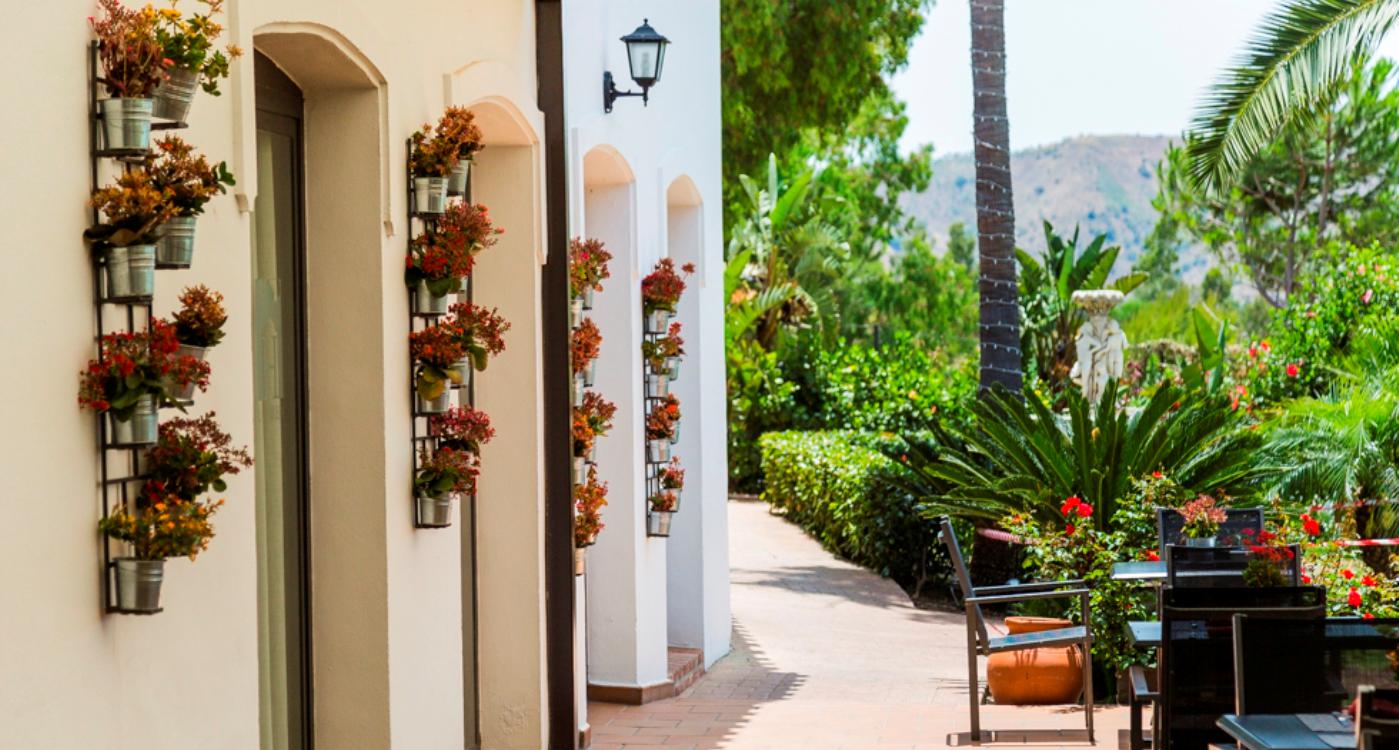 Hotel B BOU La Vinuela & SPA