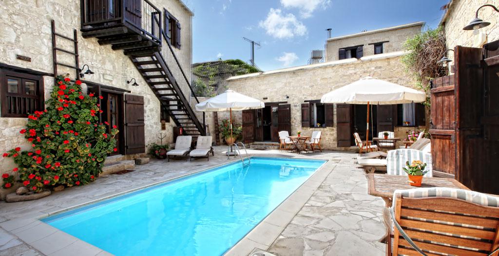 Leonidas Village Houses Leonidas Village Houses