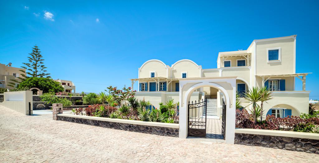 Monolithia Traditional Houses