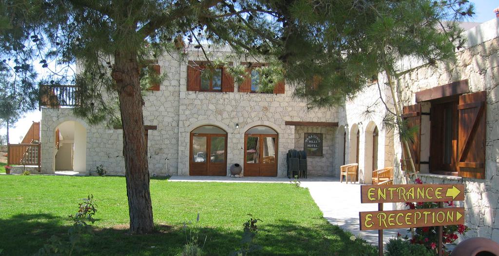 Paradisos Hills Hotel