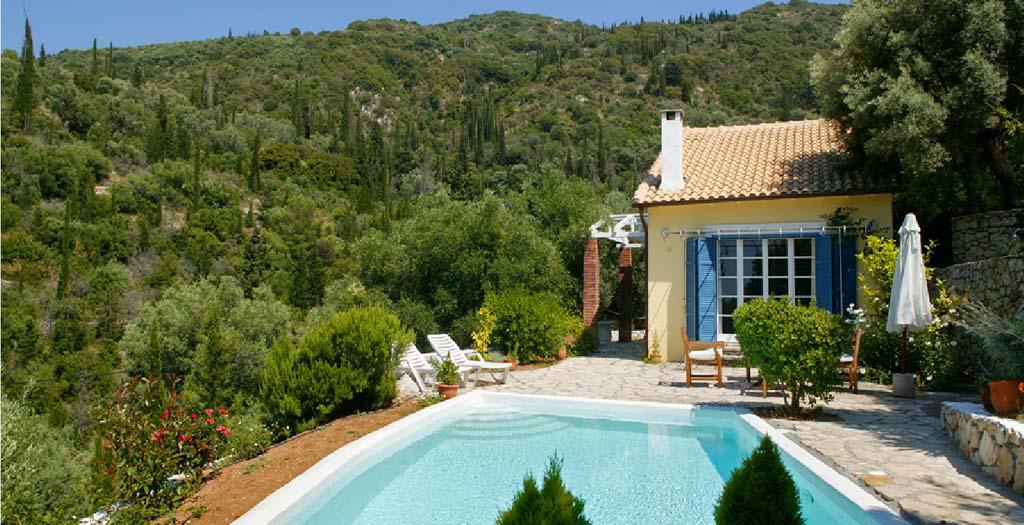 Agios Nikitas Villas