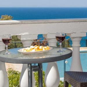 Kouros Hill Apartments Kouros Hill Apartments