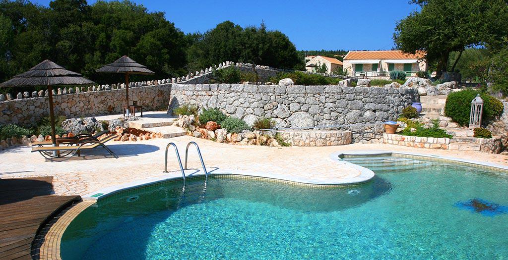 Aloni Cottages Aloni Cottages