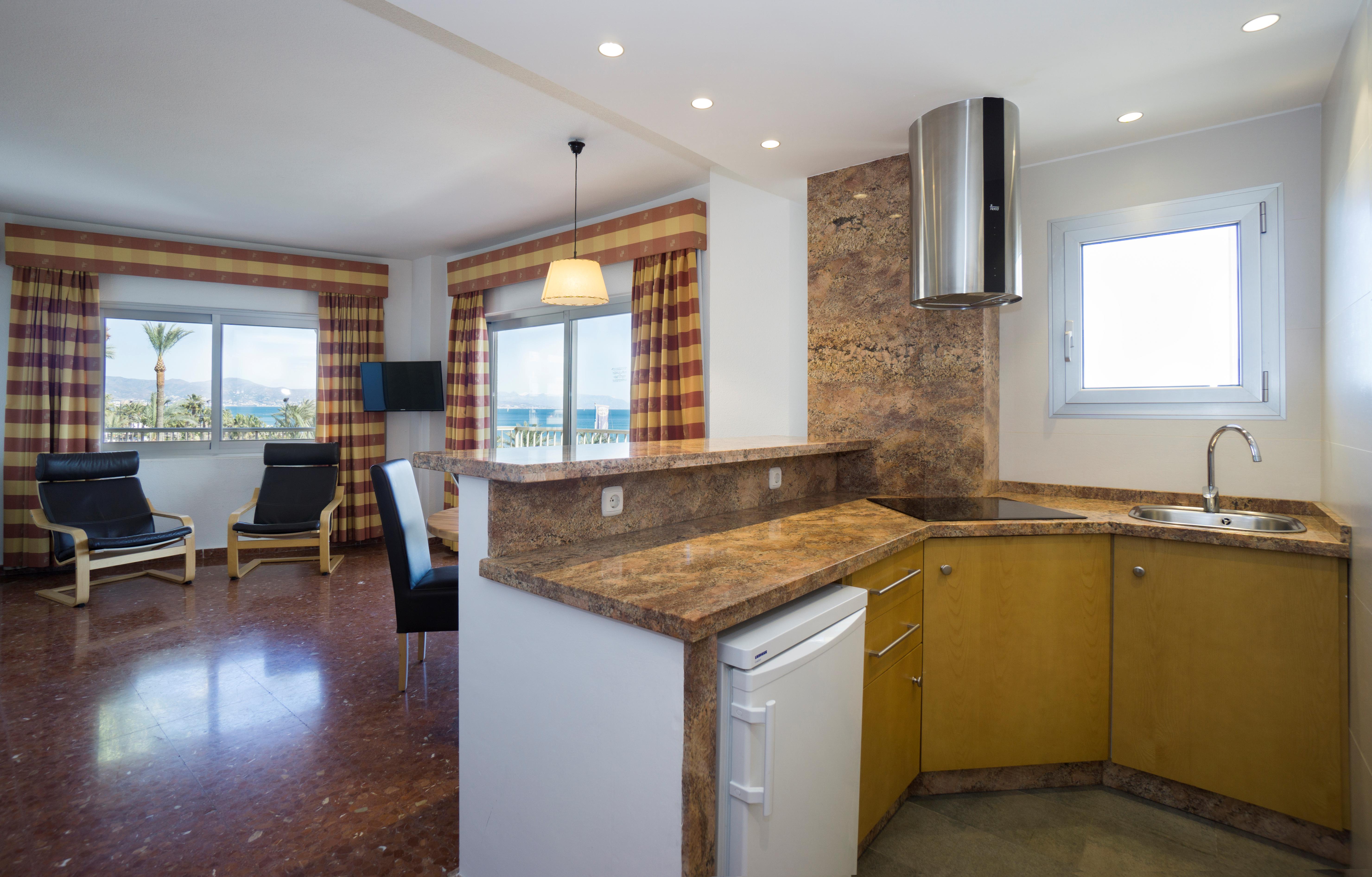 Hotel - Appartementen Bajondillo