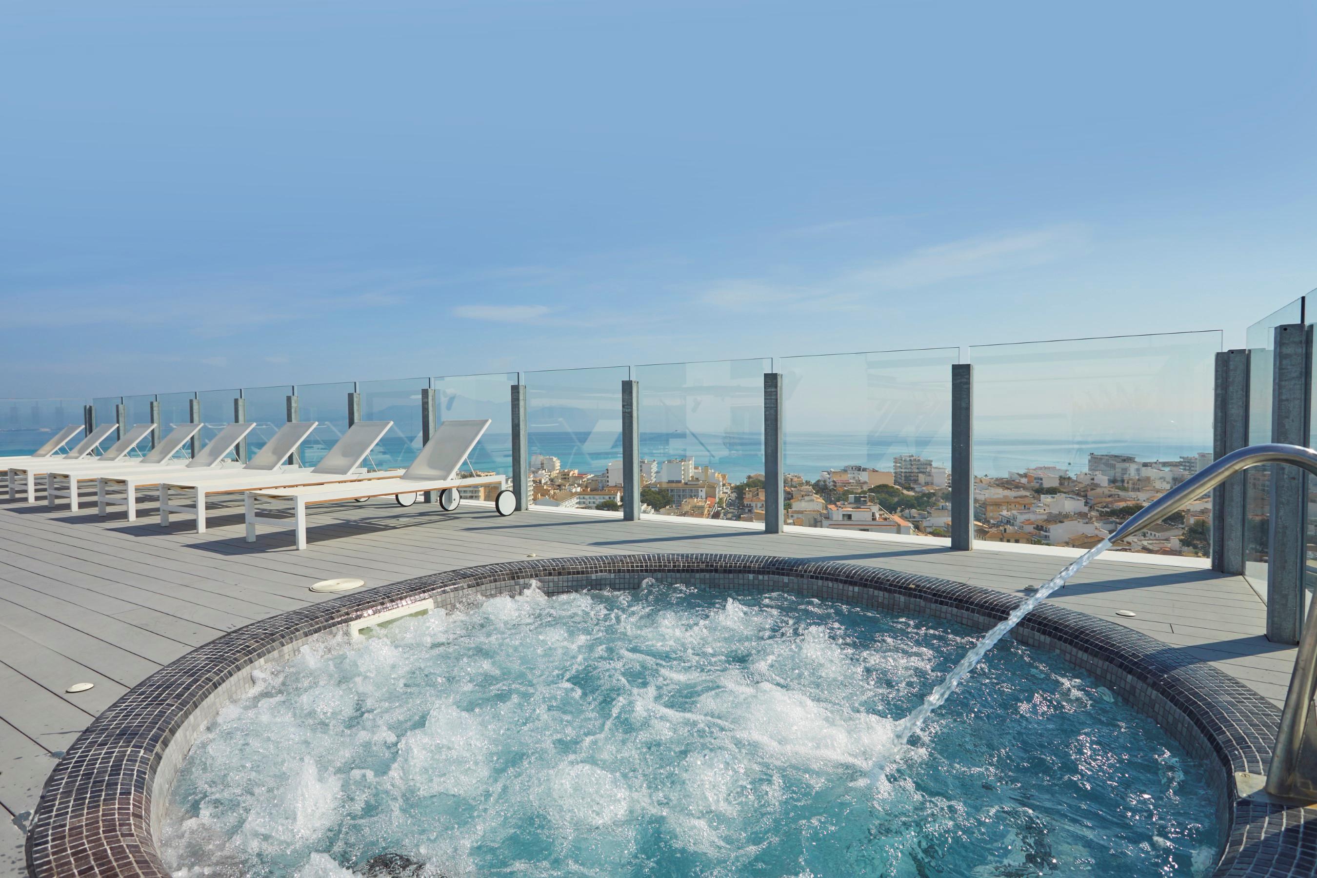 Tonga Tower Design Hotel & Suites