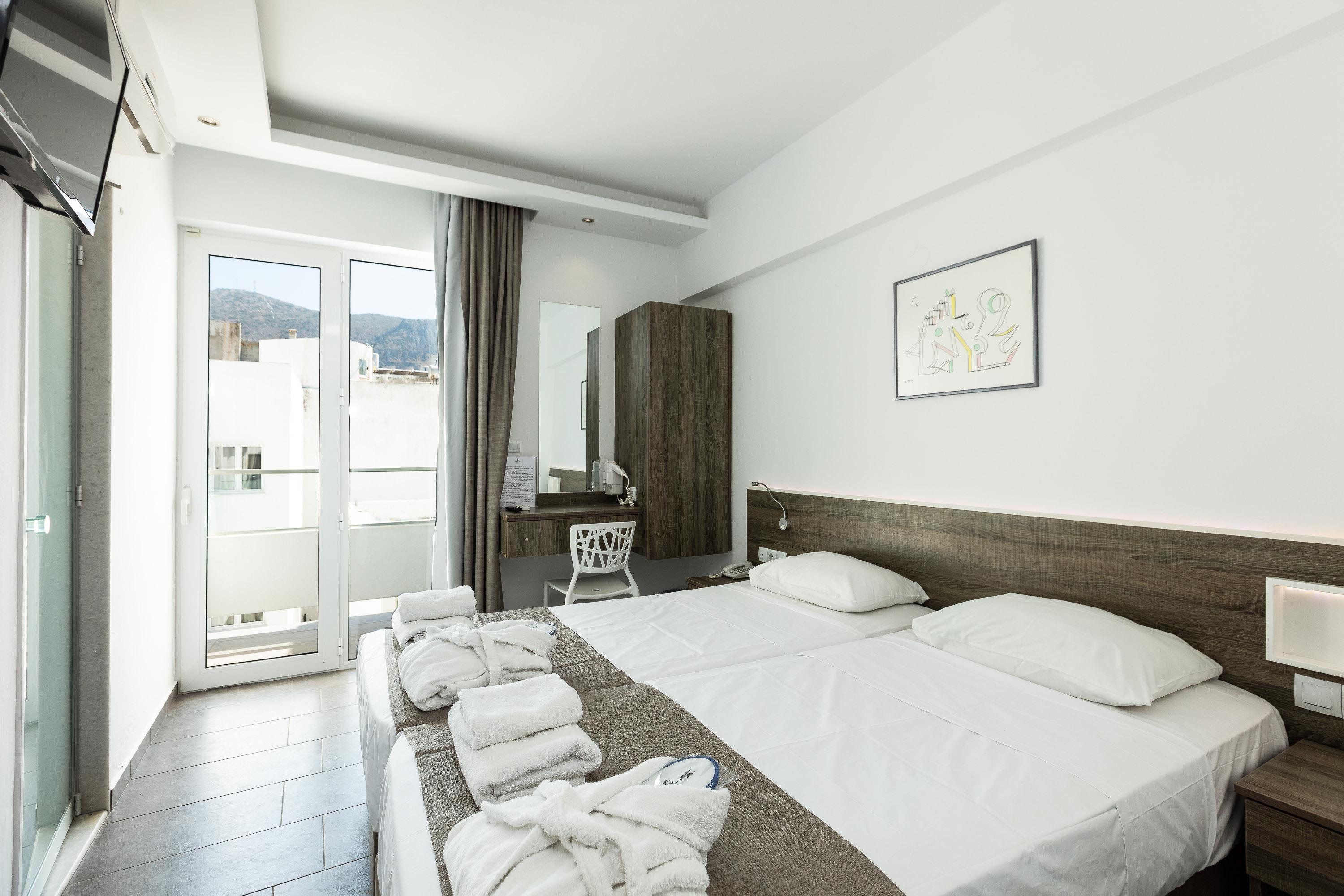 Kahlua Hotel & Suites