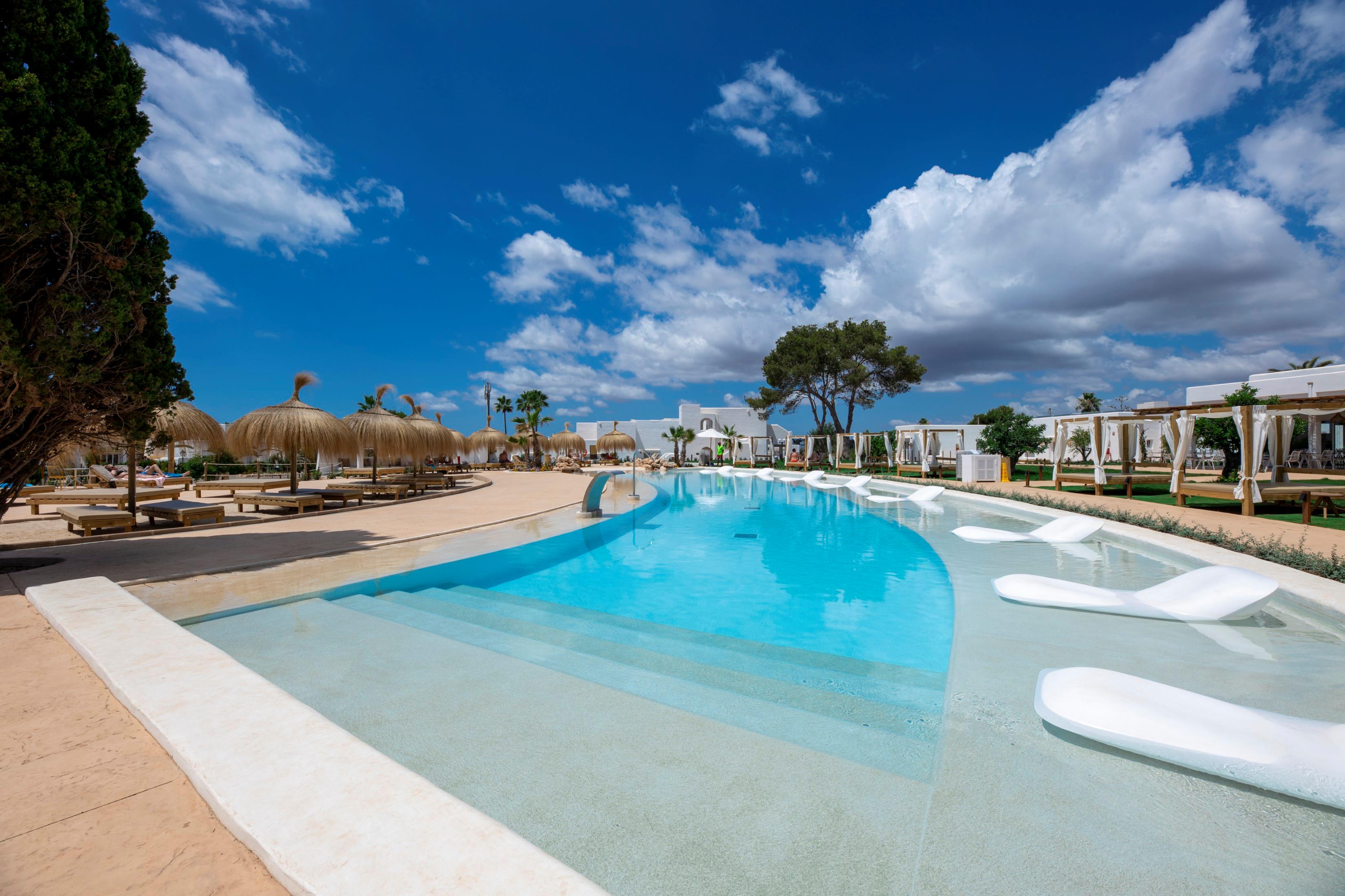 Hotel Eques Petit Resort